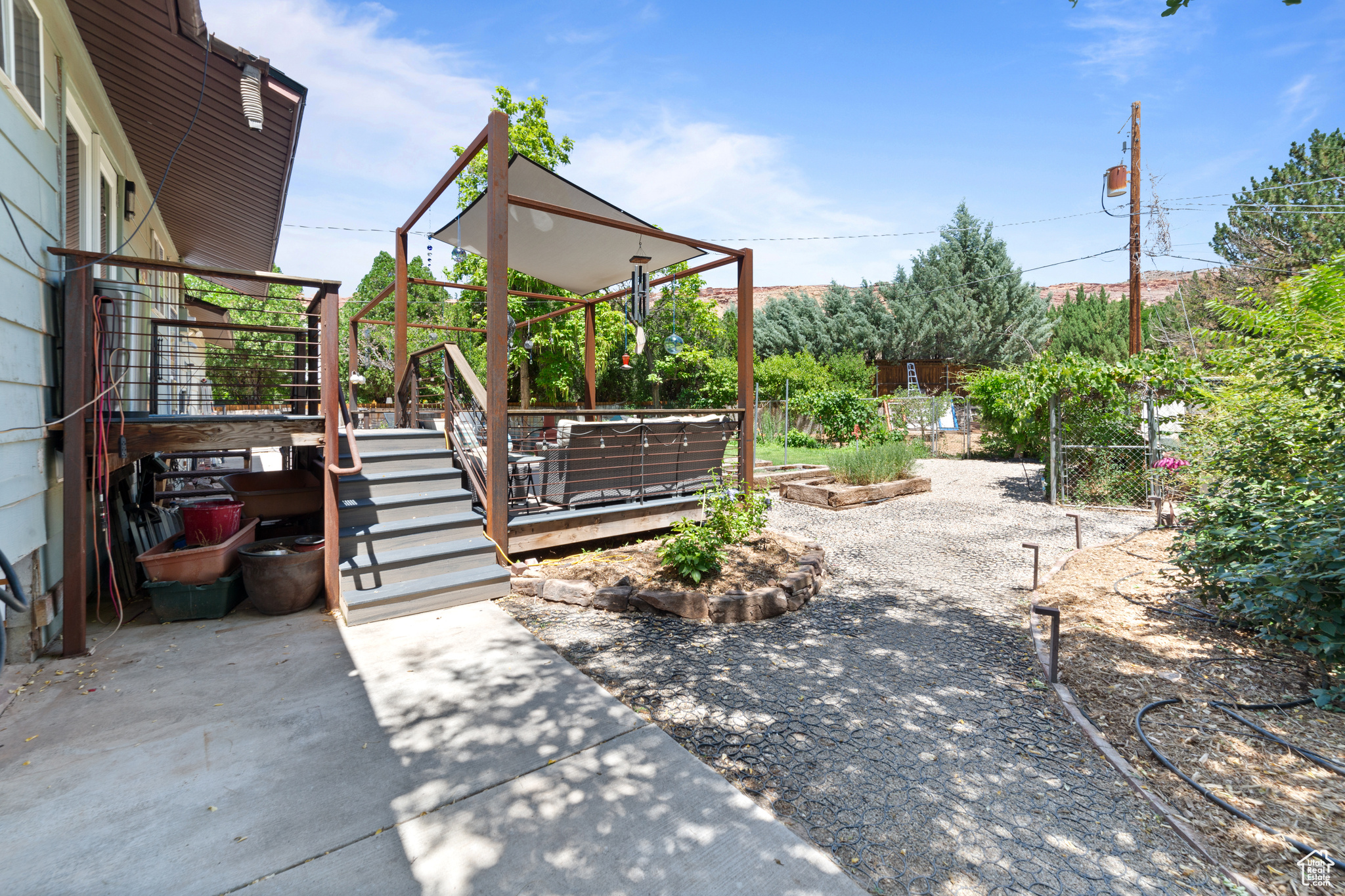 684 N MCCORMICK BLVD