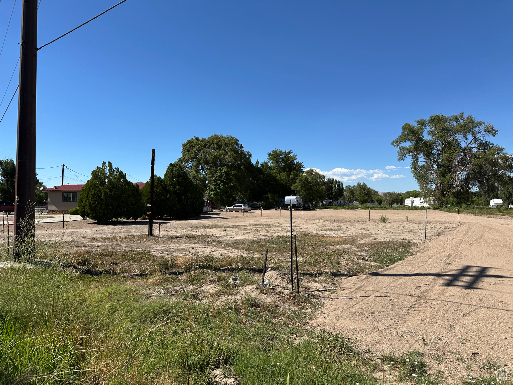 455 E GREEN RIVER AVE Unit: 1