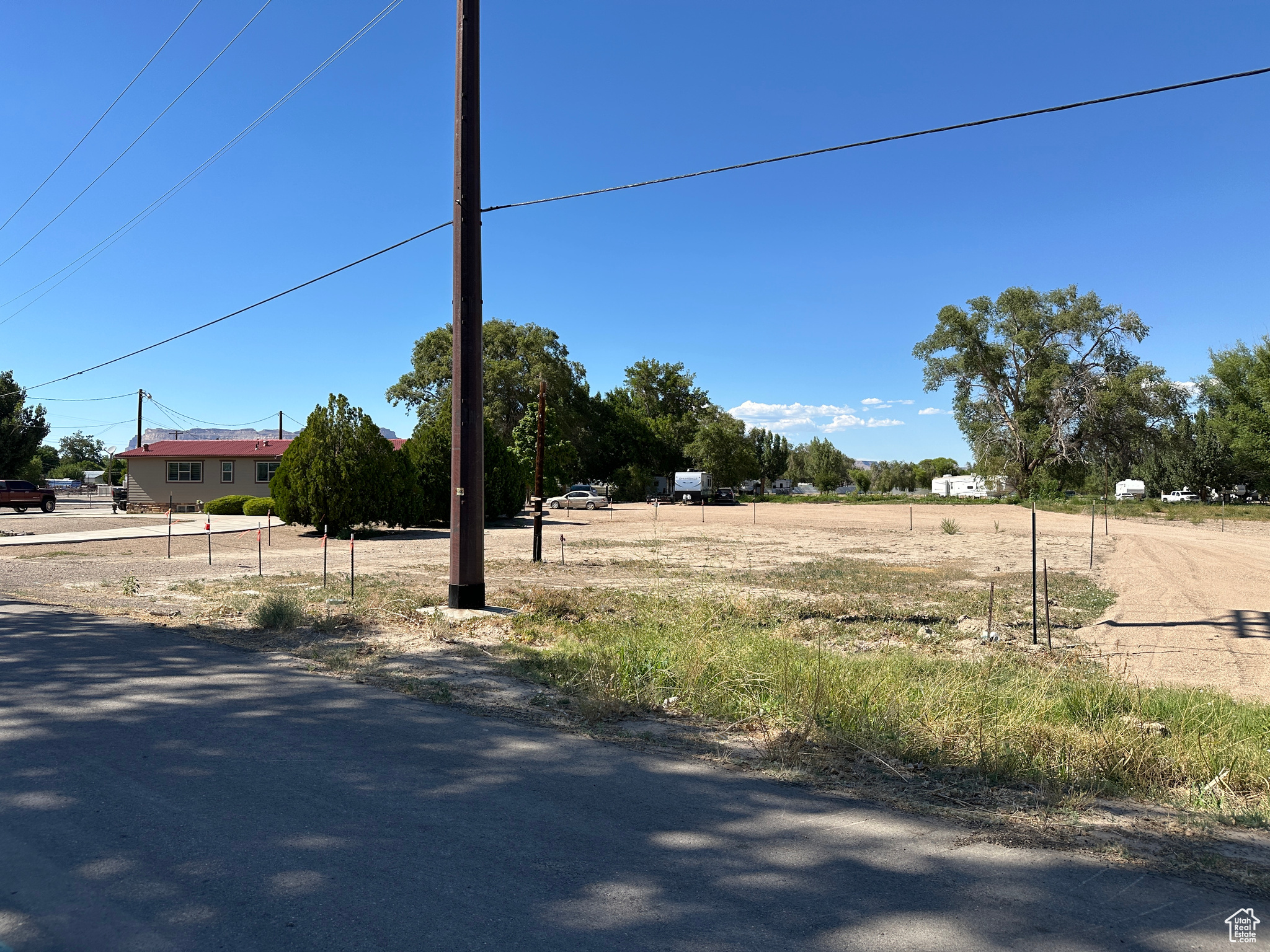 455 E GREEN RIVER AVE Unit: 1