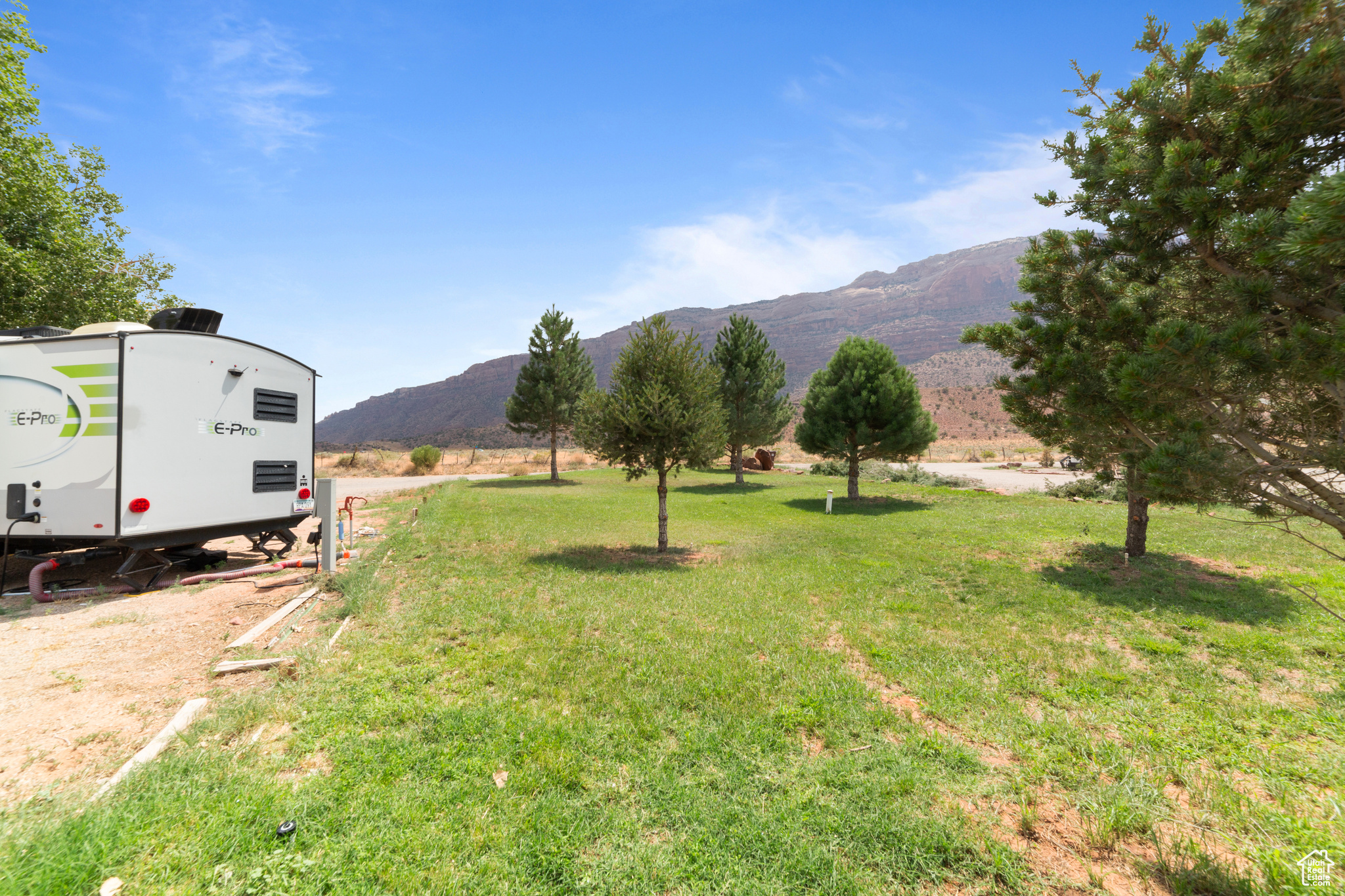 11830 S HWY 191