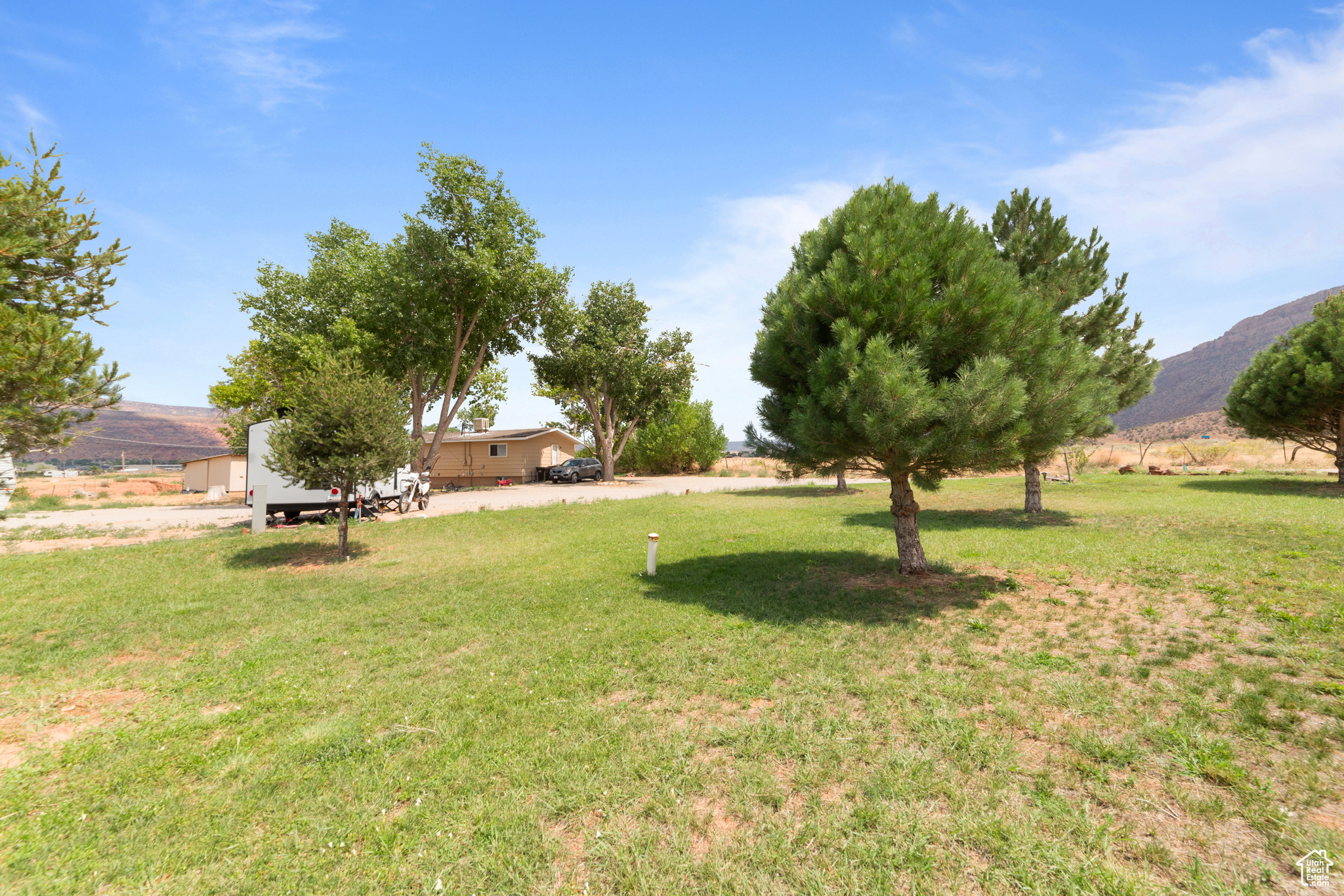 11830 S HWY 191