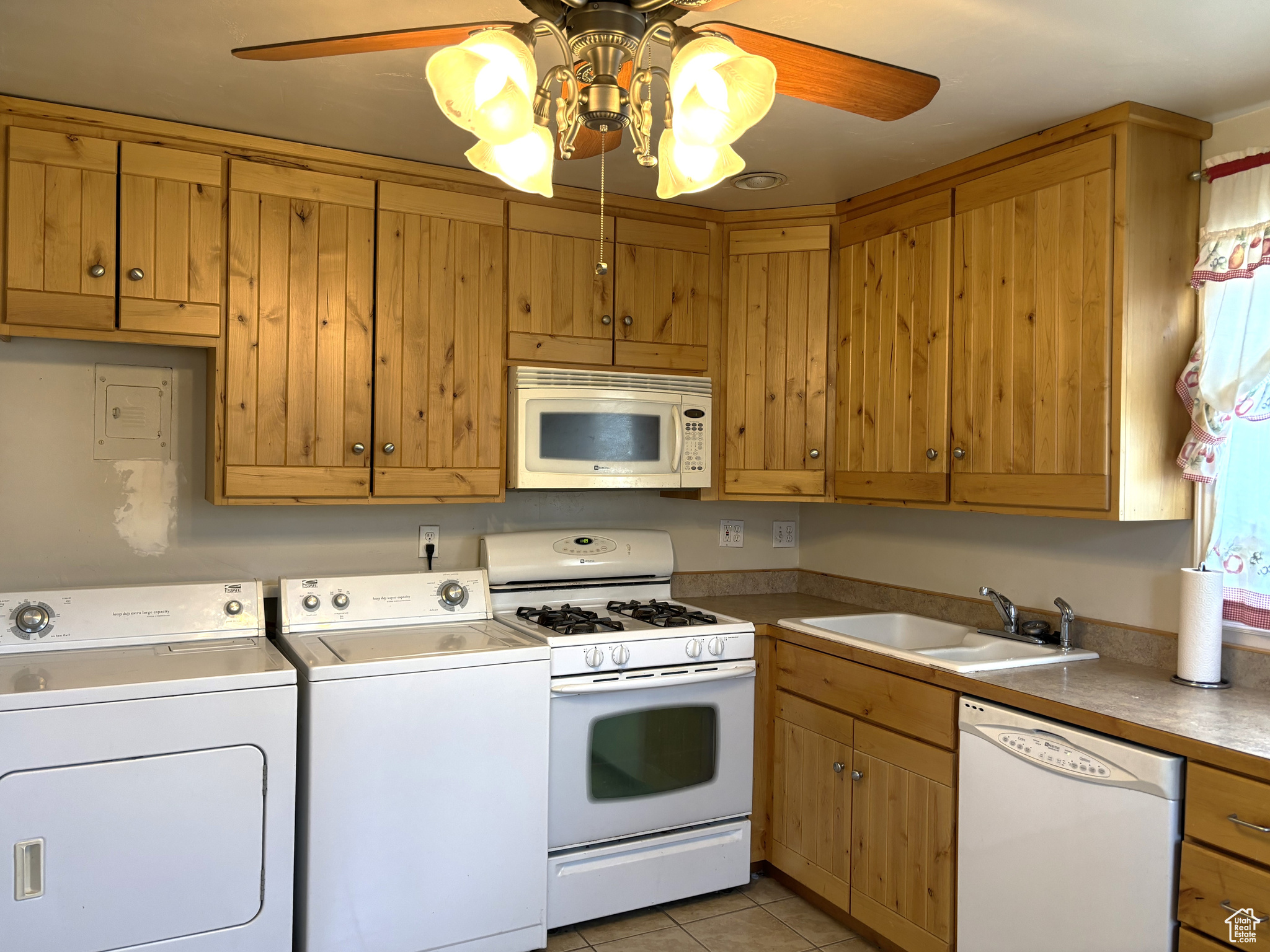 243 W 400 N #3