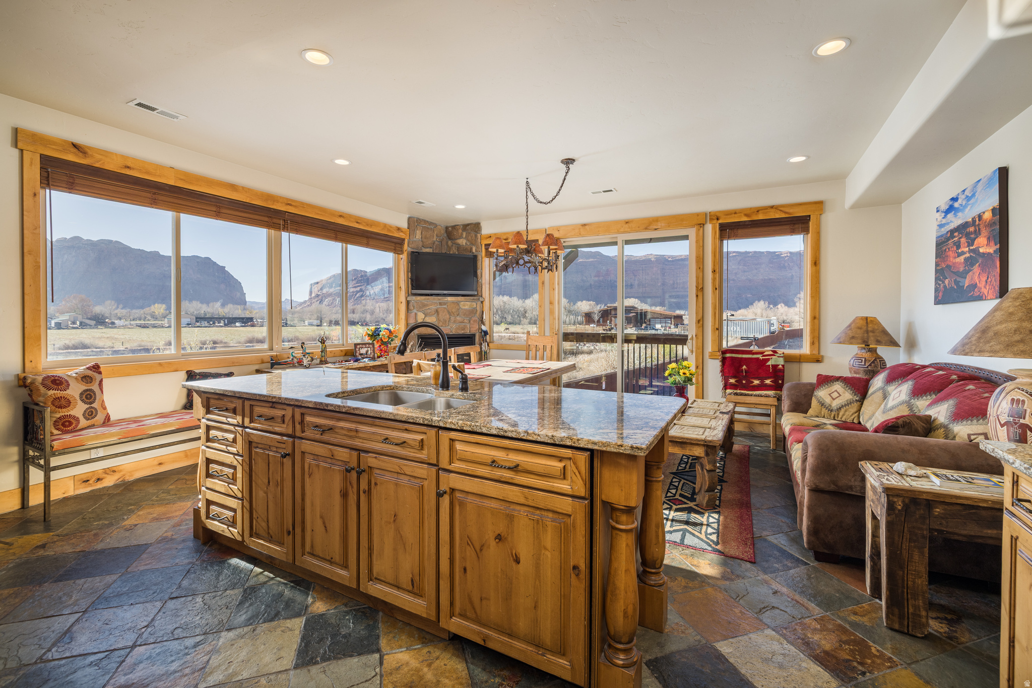 1261 N MAIN RUBICON TRL #24