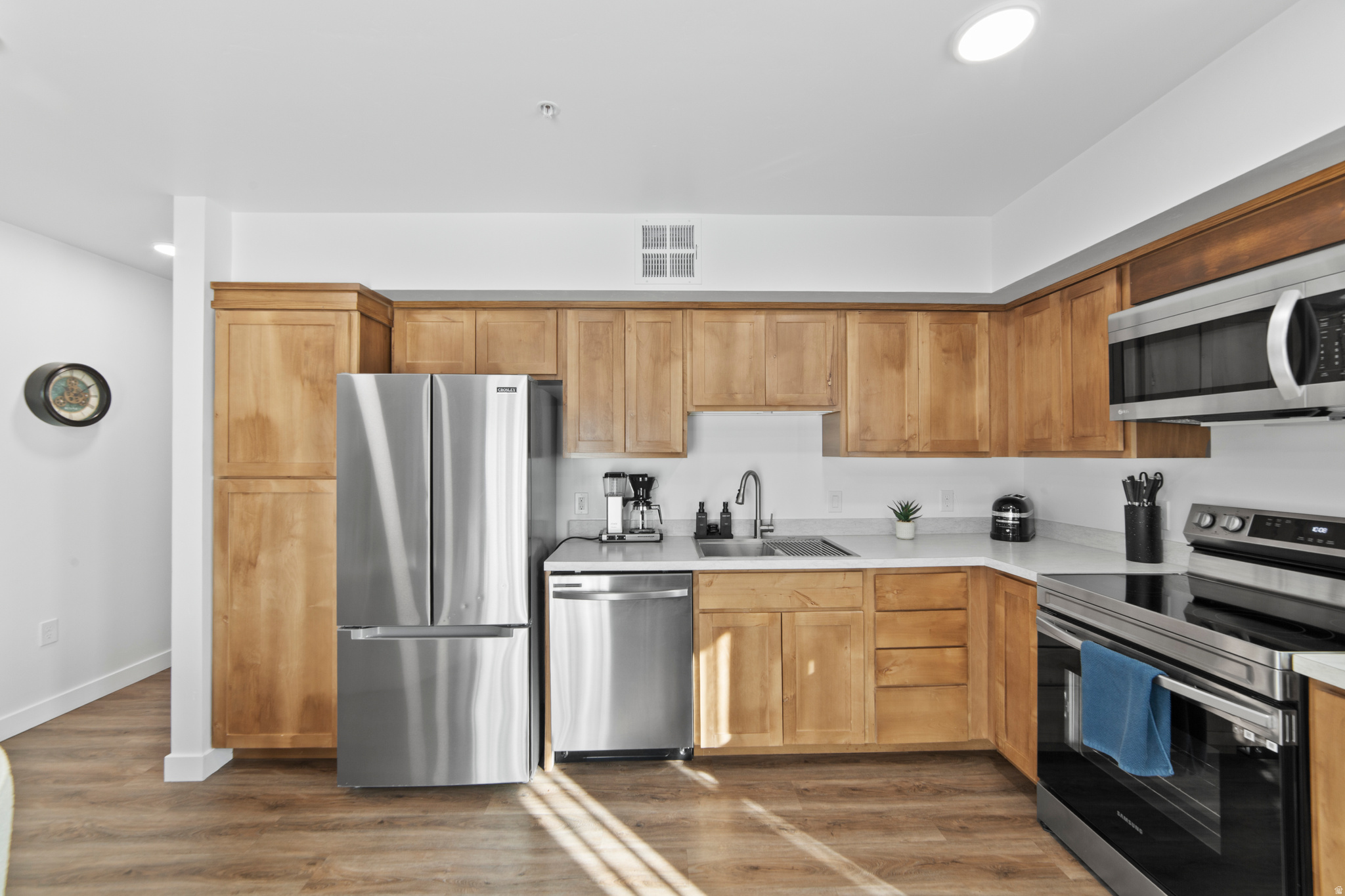 443 KANE CREEK BLVD #B201