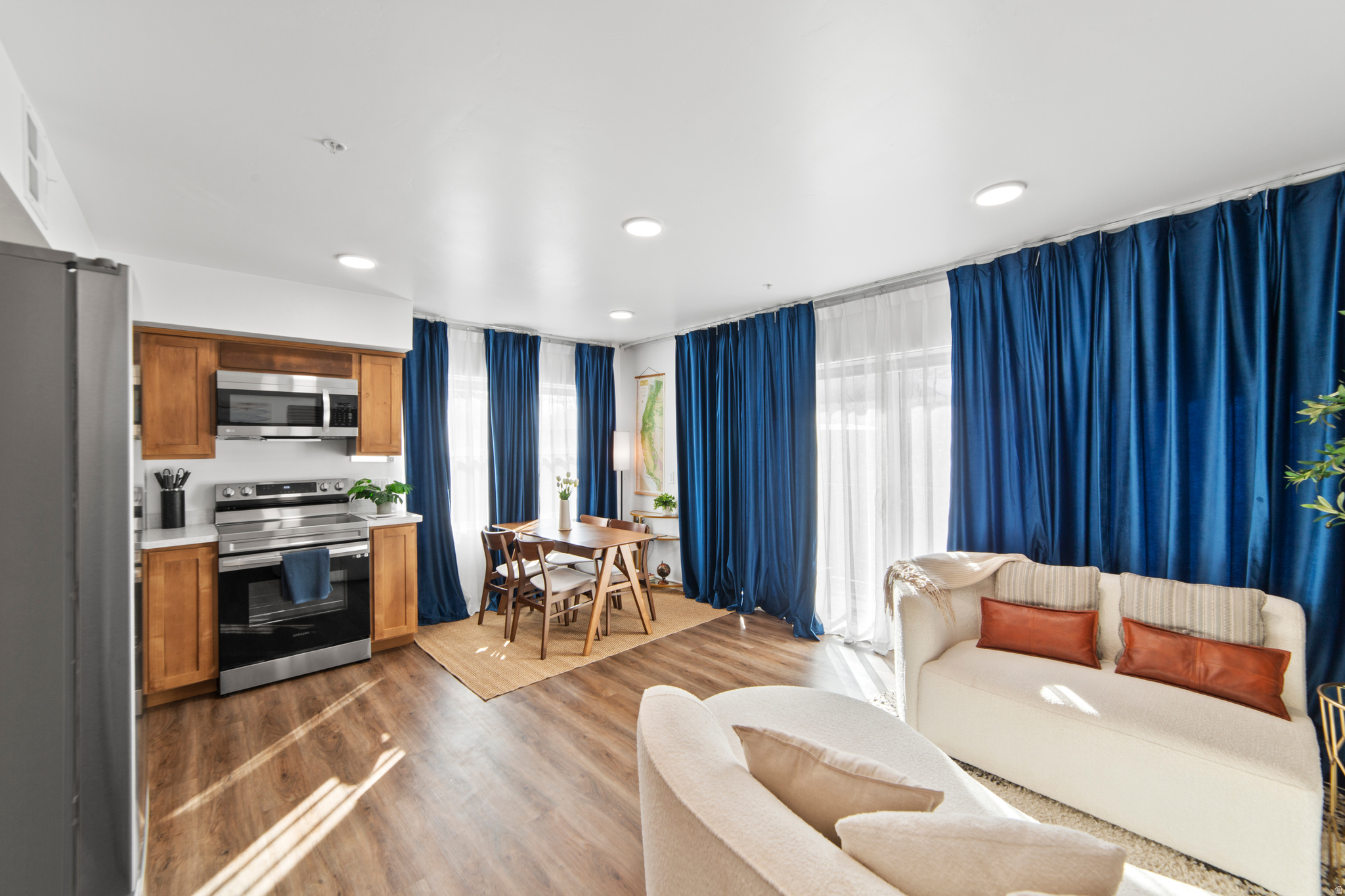 443 KANE CREEK BLVD #B201