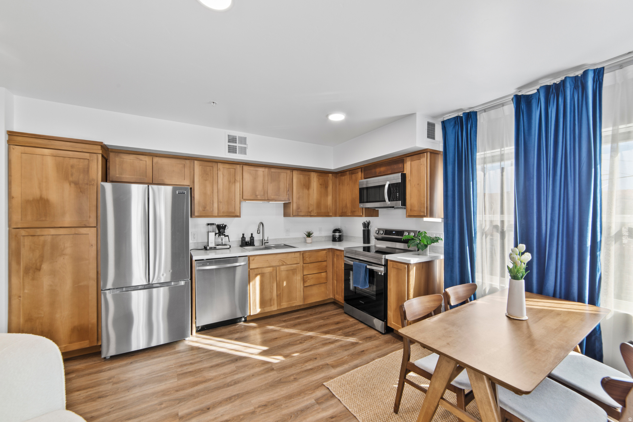 443 KANE CREEK BLVD #B201