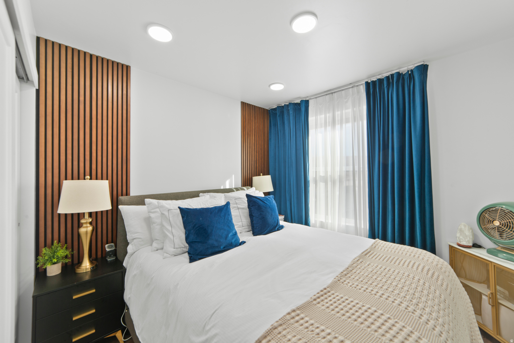 443 KANE CREEK BLVD #B201