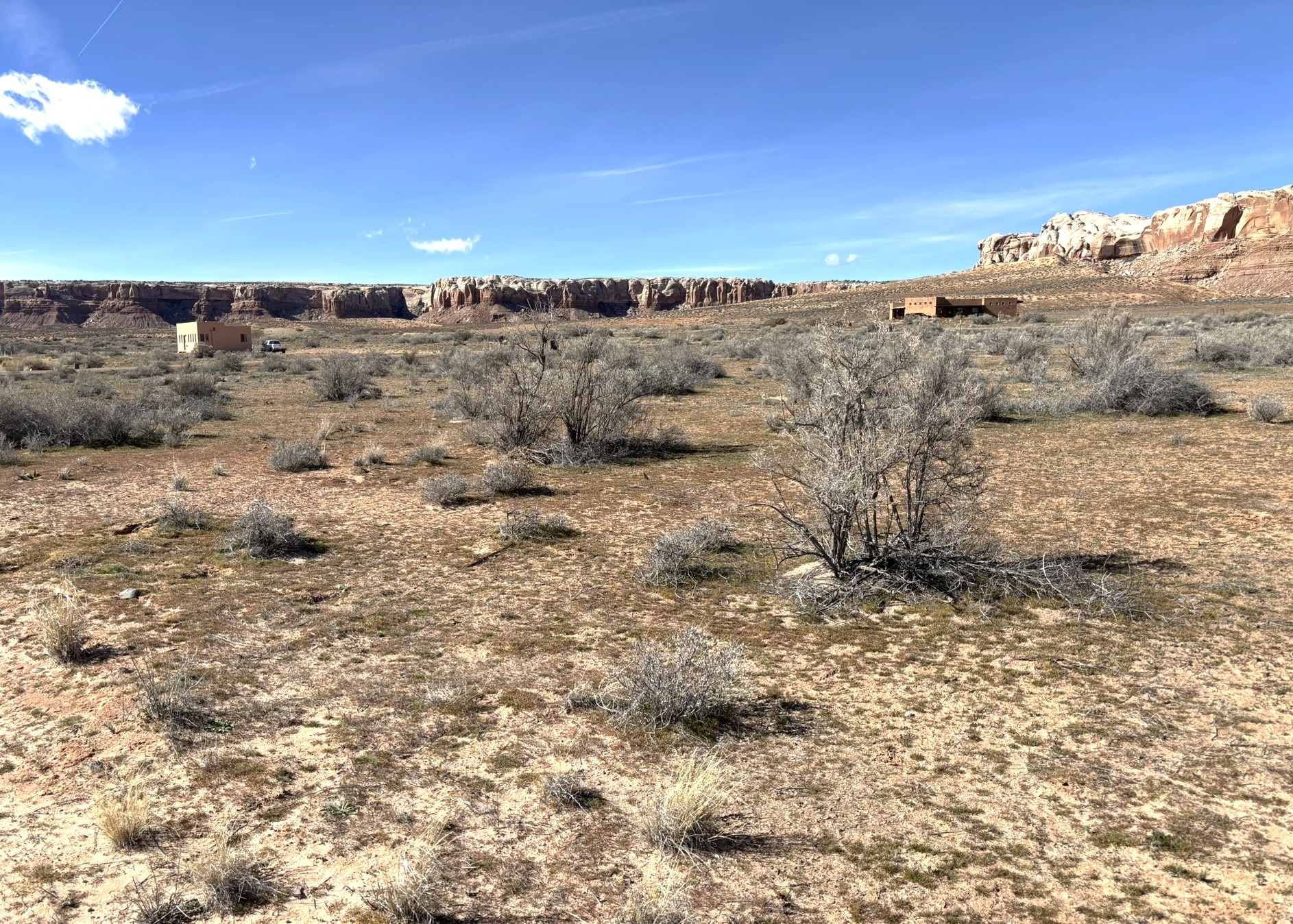 964 W PRICKLY PEAR AVE Unit: 6