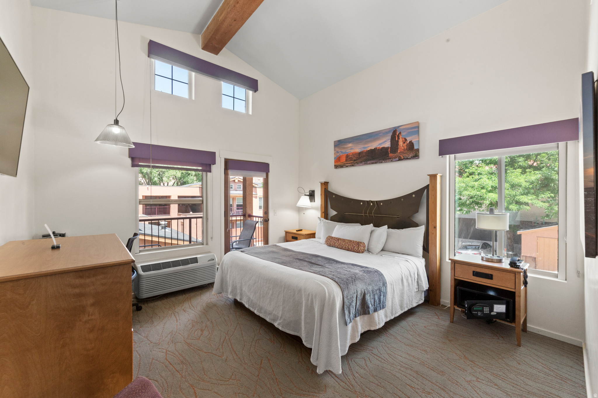 100 W 100 W 200 #212