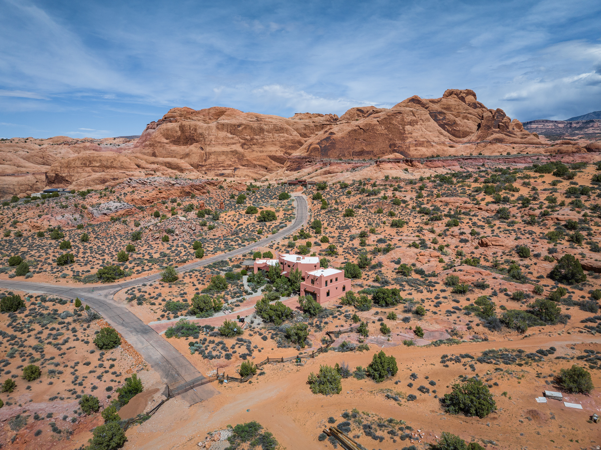 3617 E RED ROCK DR