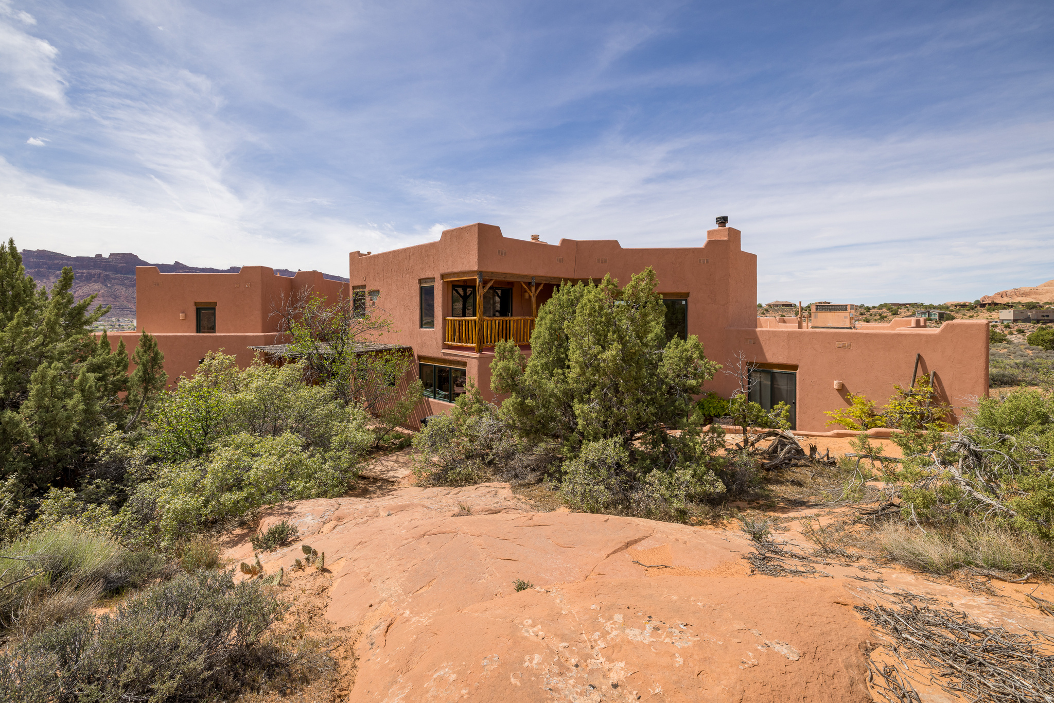 3617 E RED ROCK DR