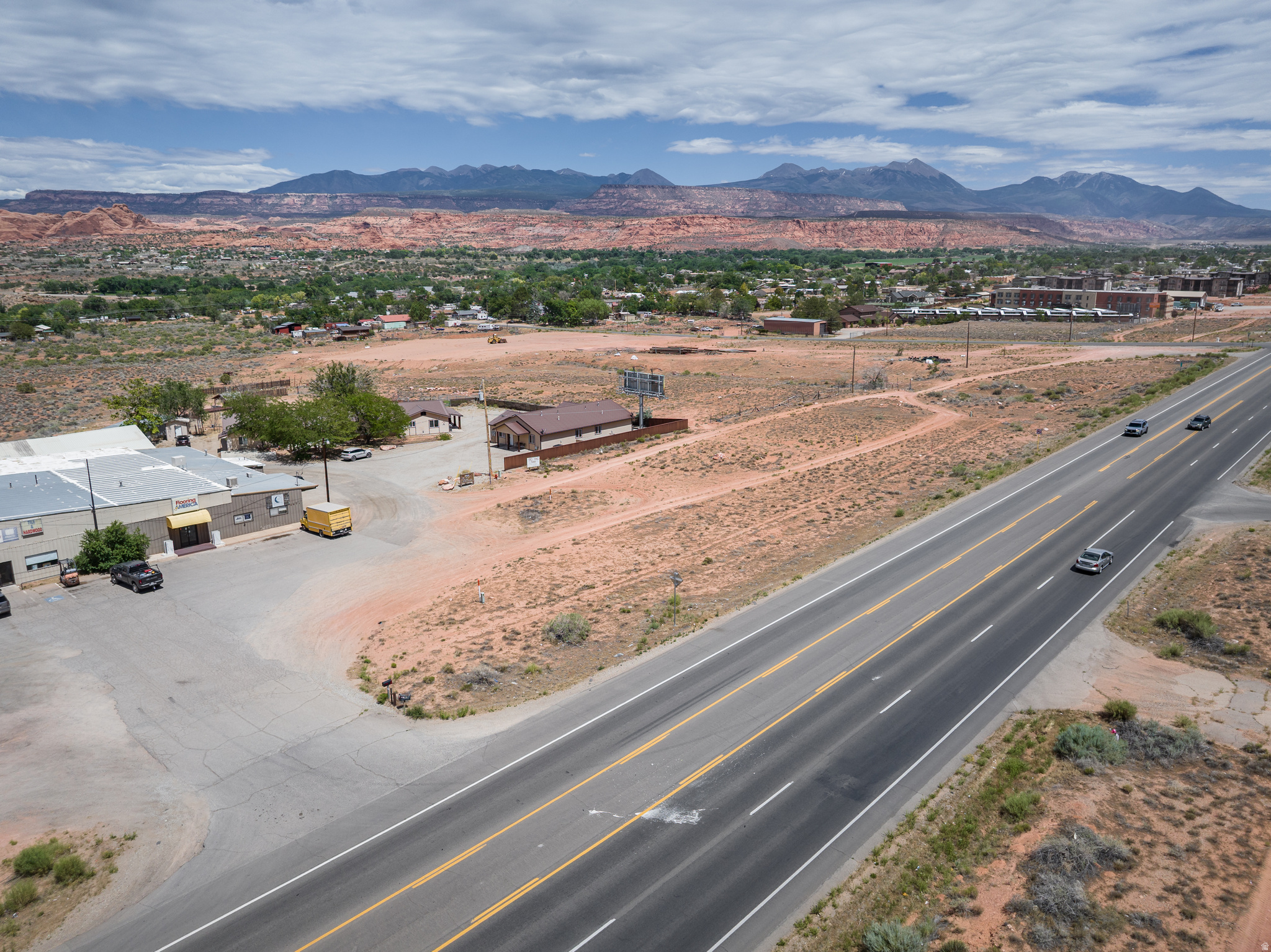 2485 S HWY 191