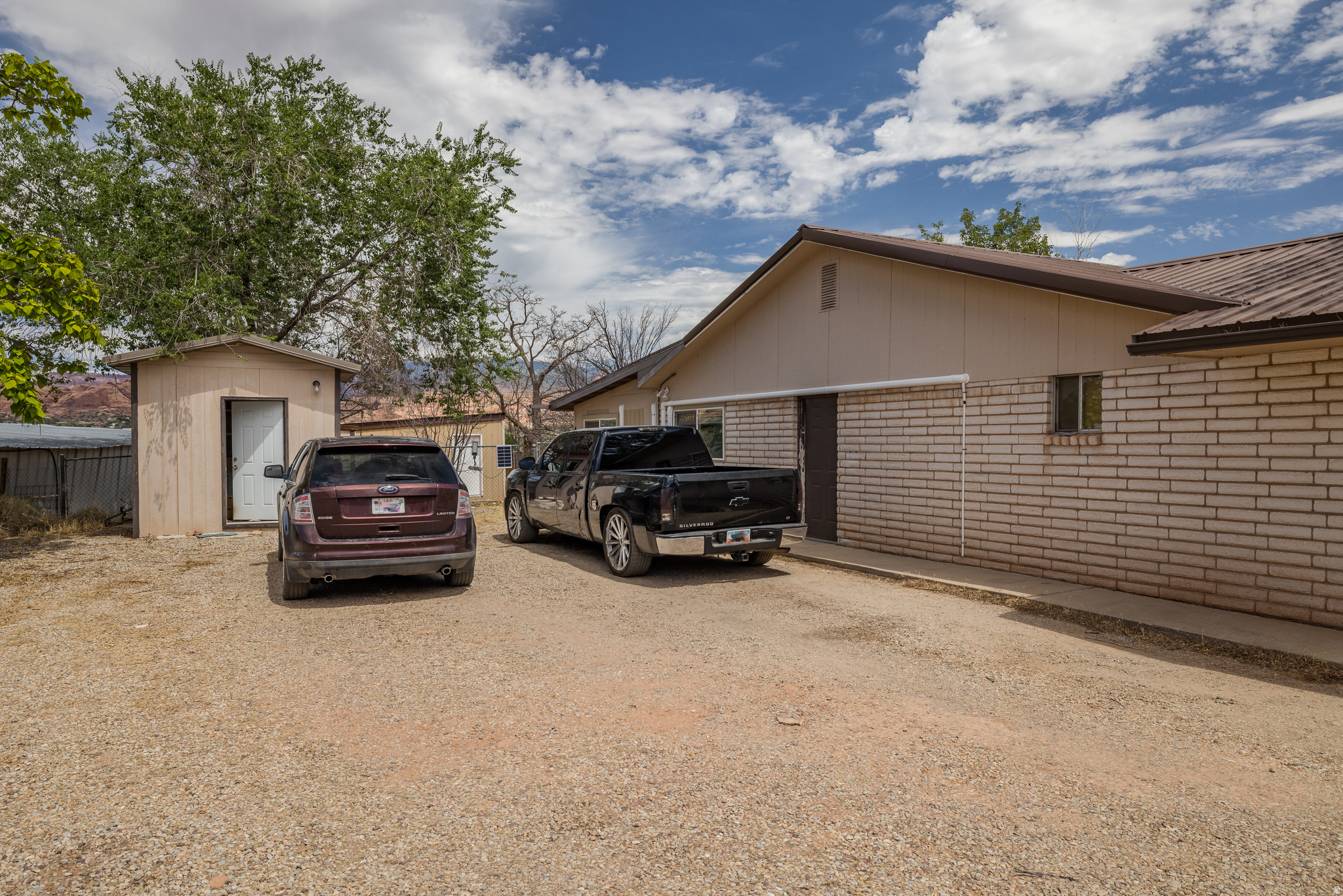 2485 S HWY 191