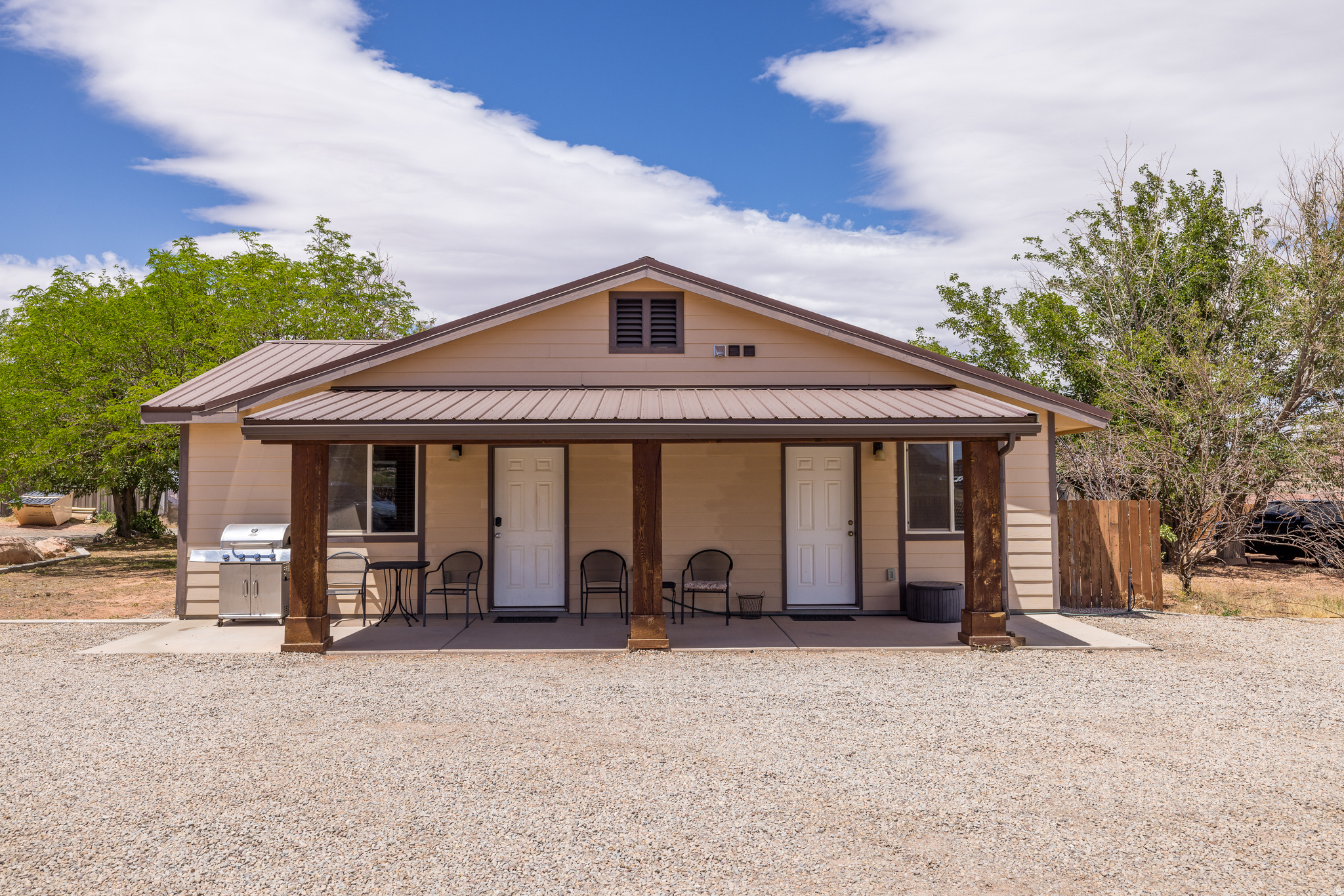 2485 S HWY 191