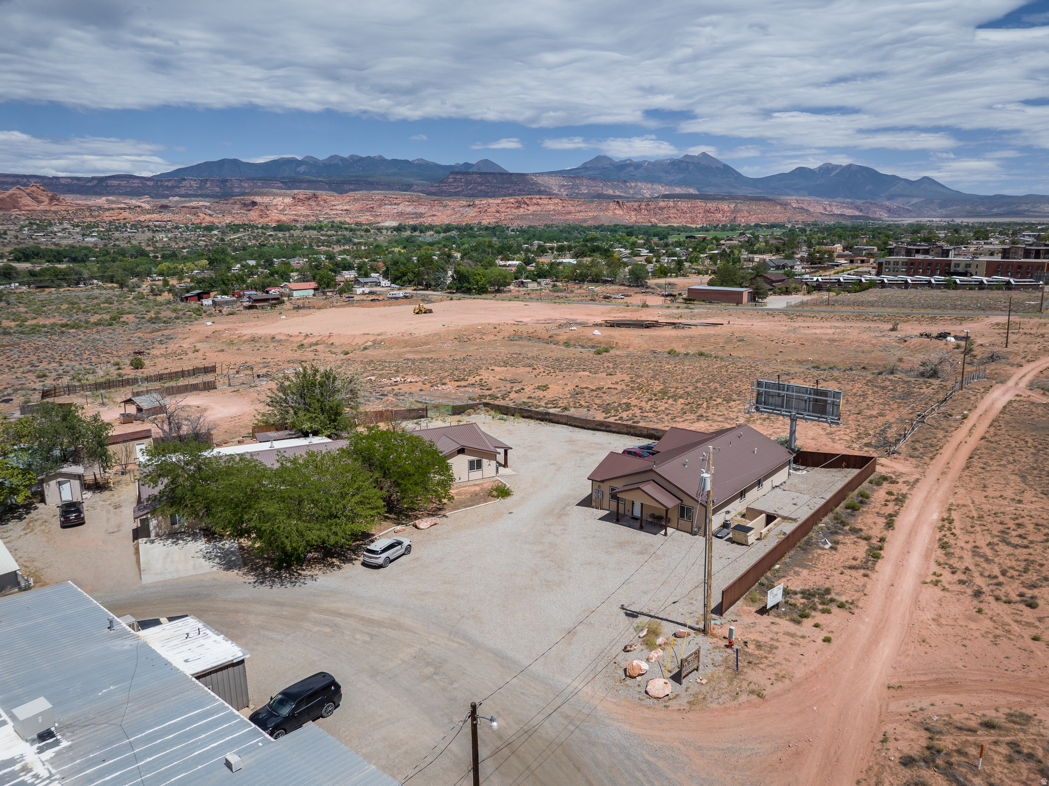 2475 S 191 HWY