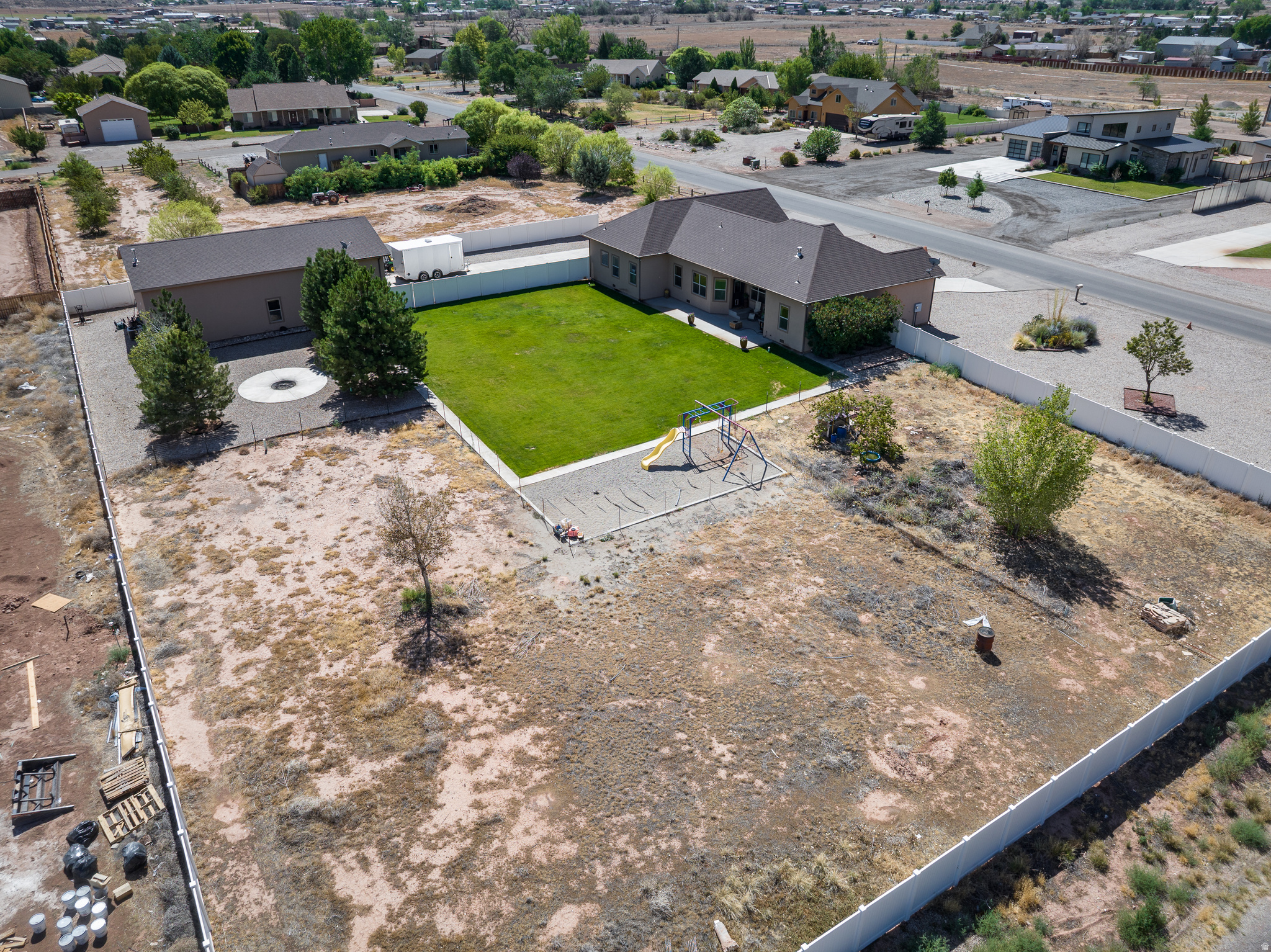 4635 E SUNNY ACRES LN