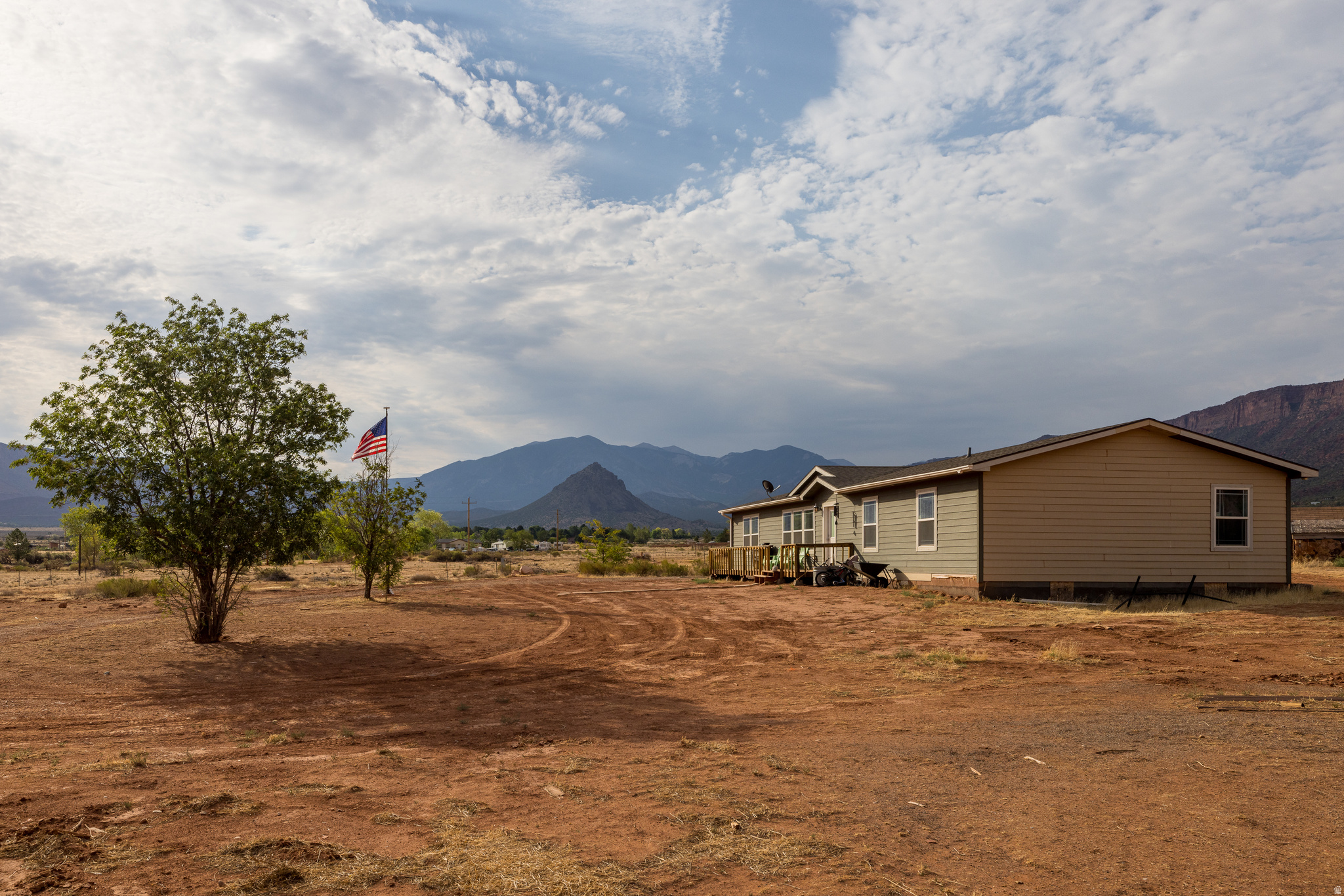 180 SHAFER LN