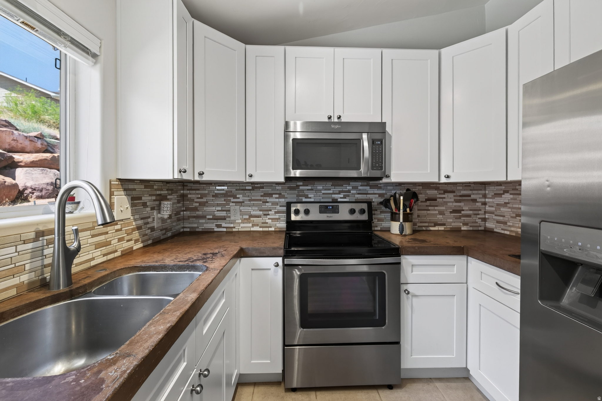 495 DOC ALLEN DR