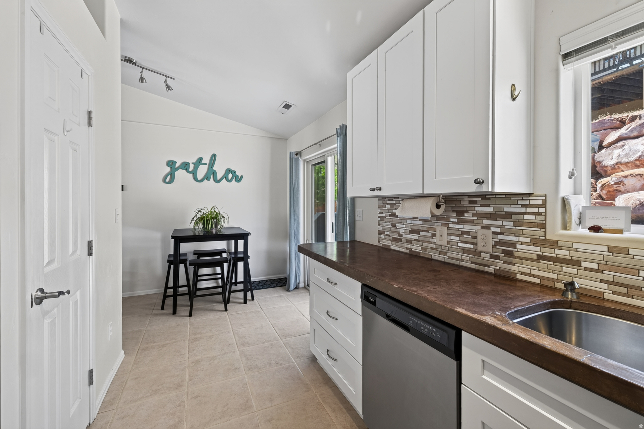 495 DOC ALLEN DR