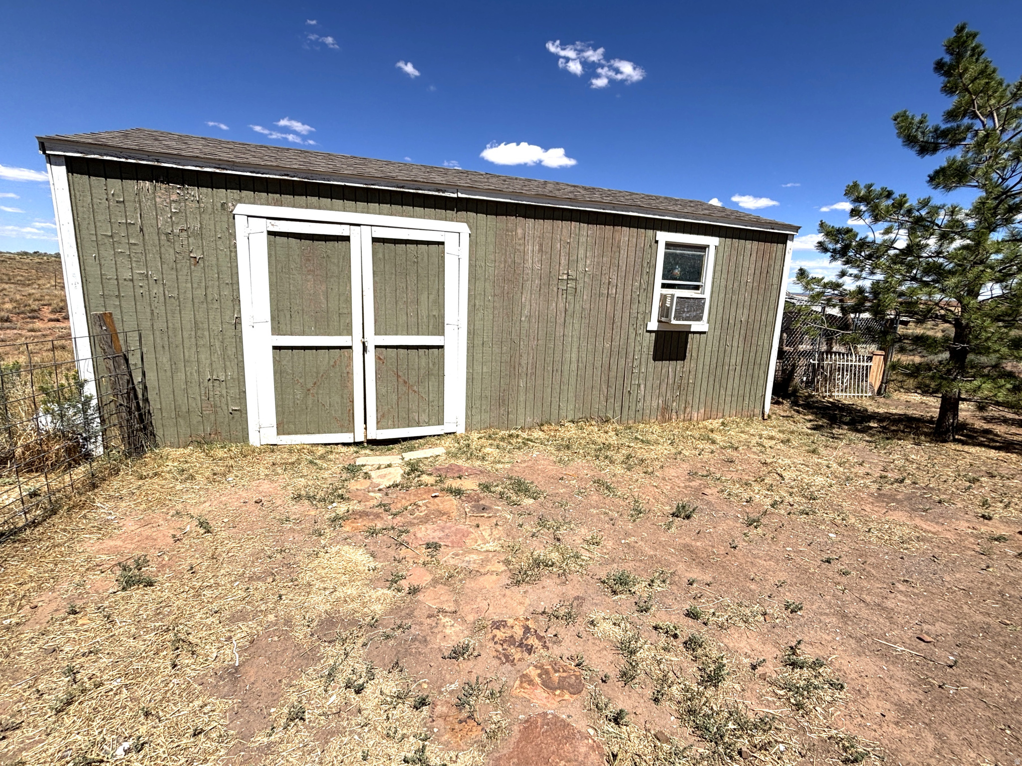 1166 E HIGHWAY 491