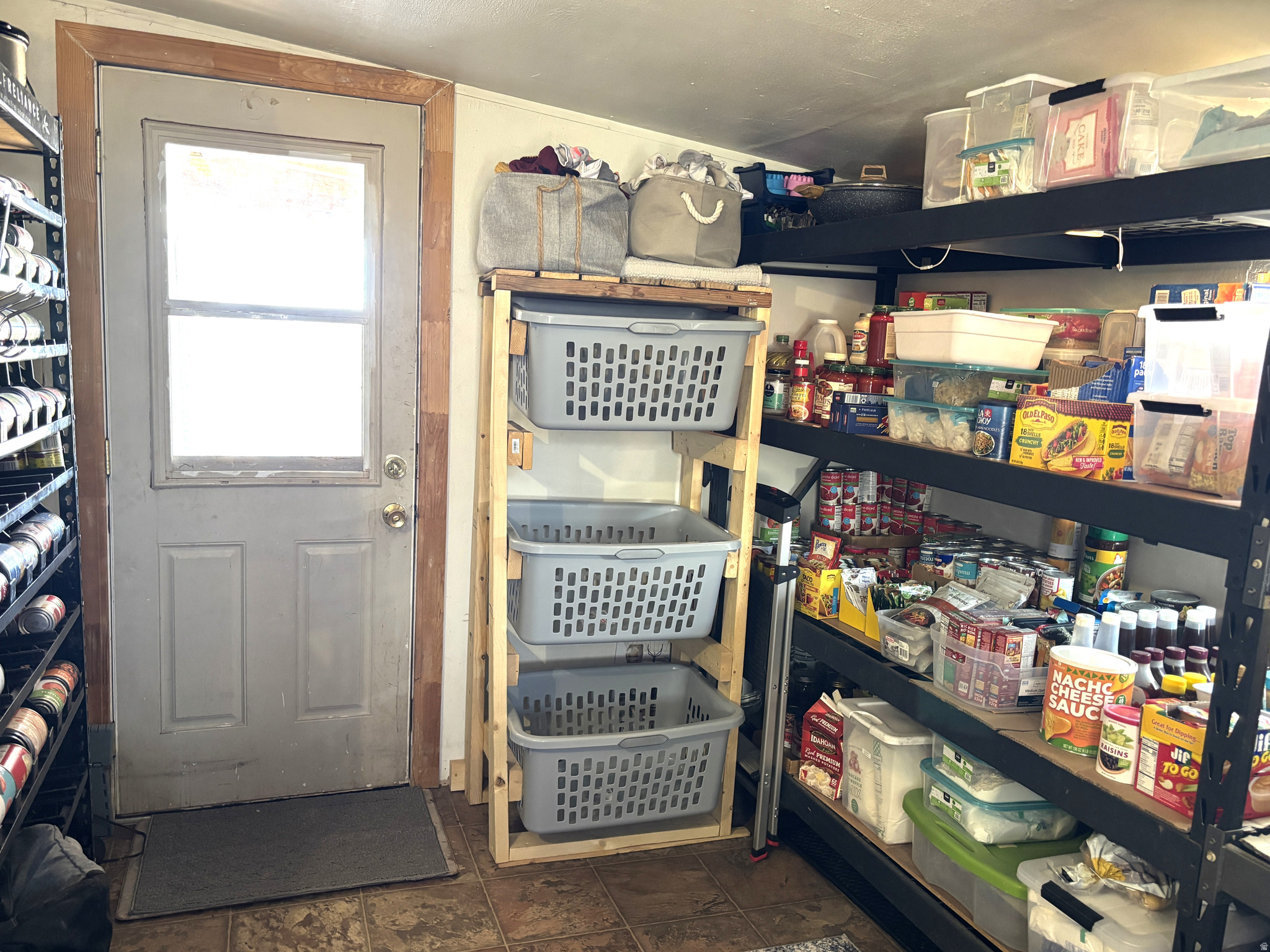 1166 E HIGHWAY 491
