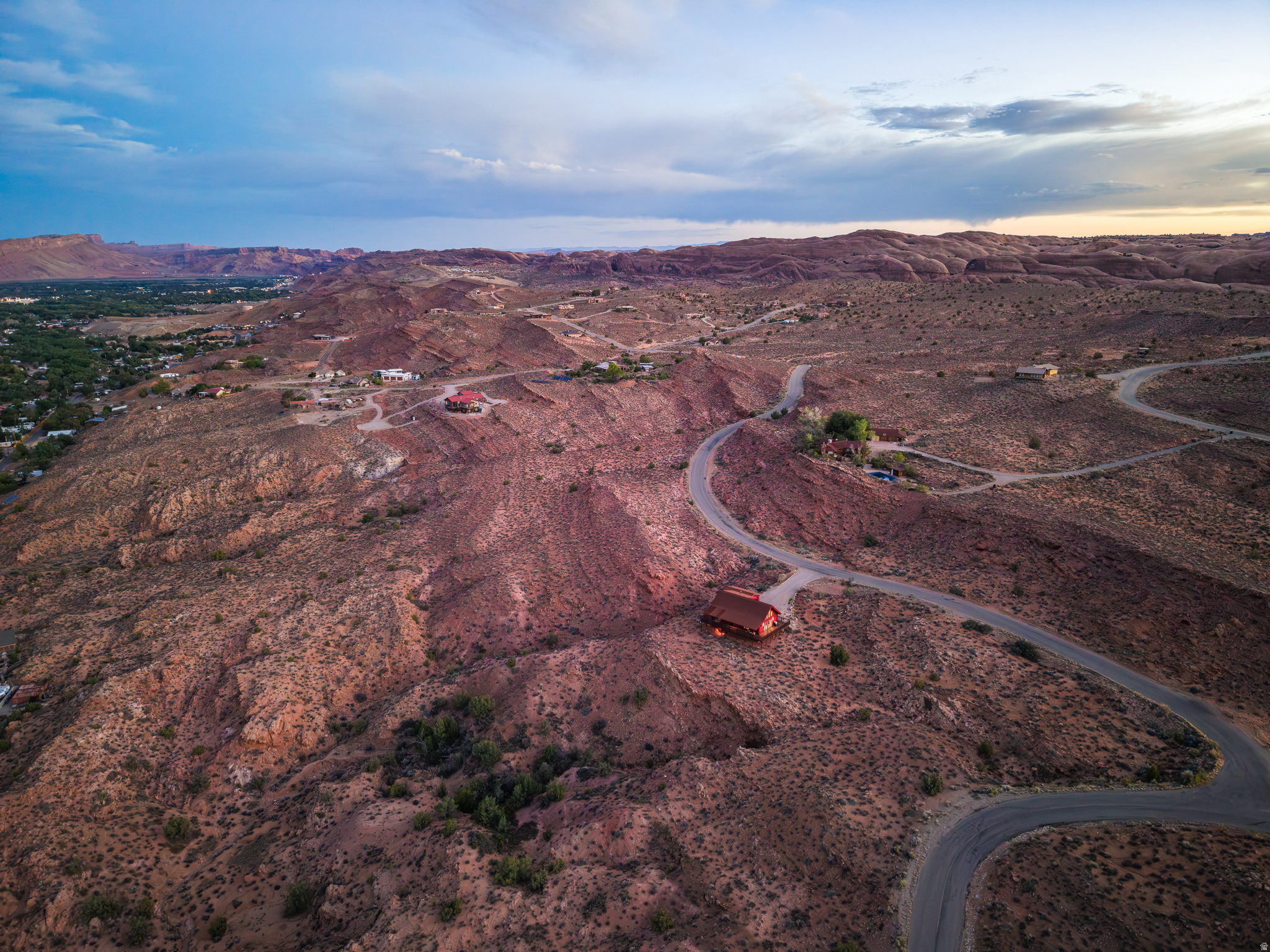1707 KAYENTA DR