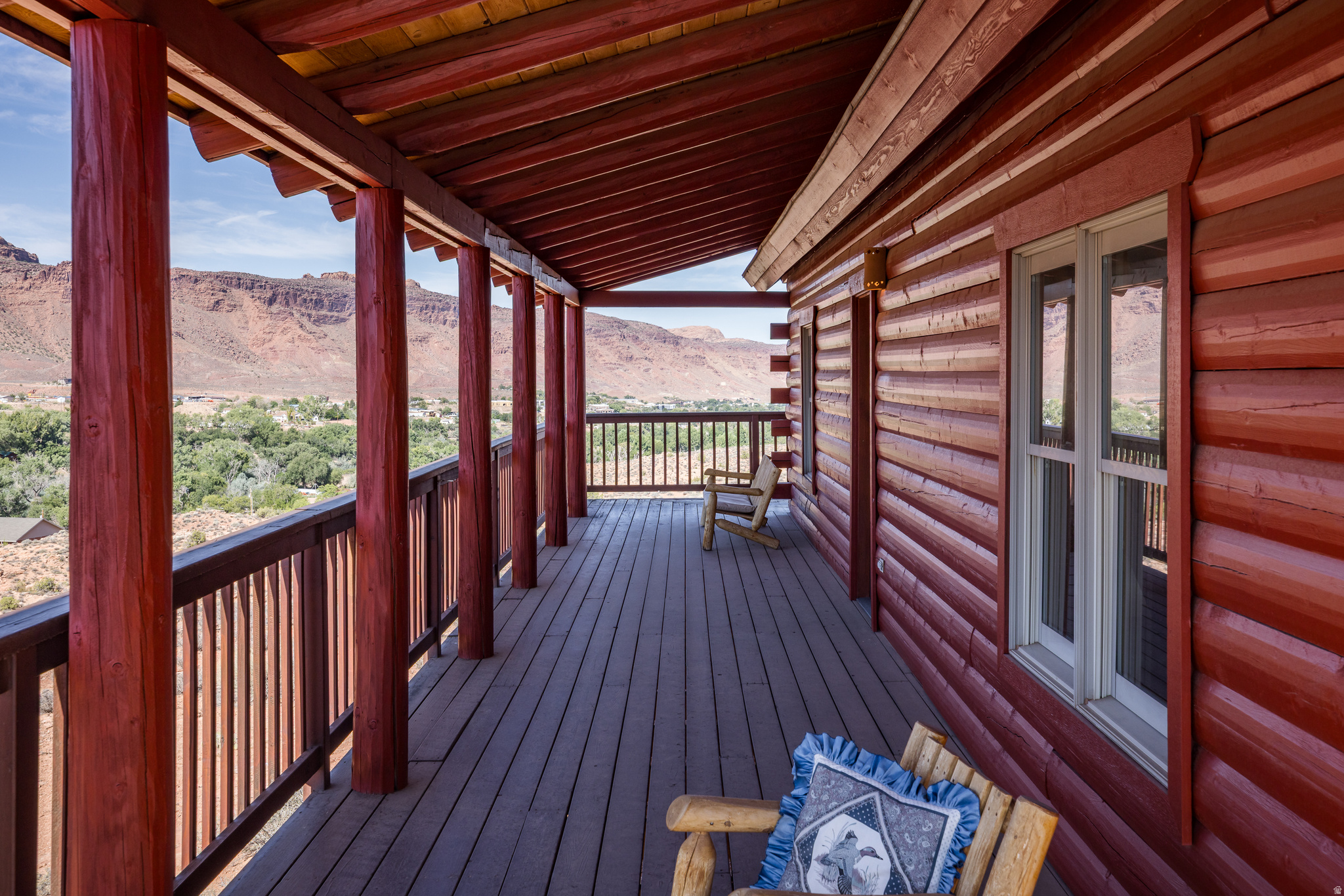 1707 KAYENTA DR
