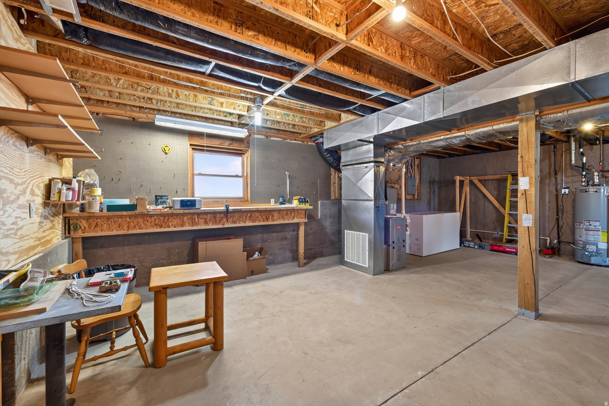 1707 KAYENTA DR