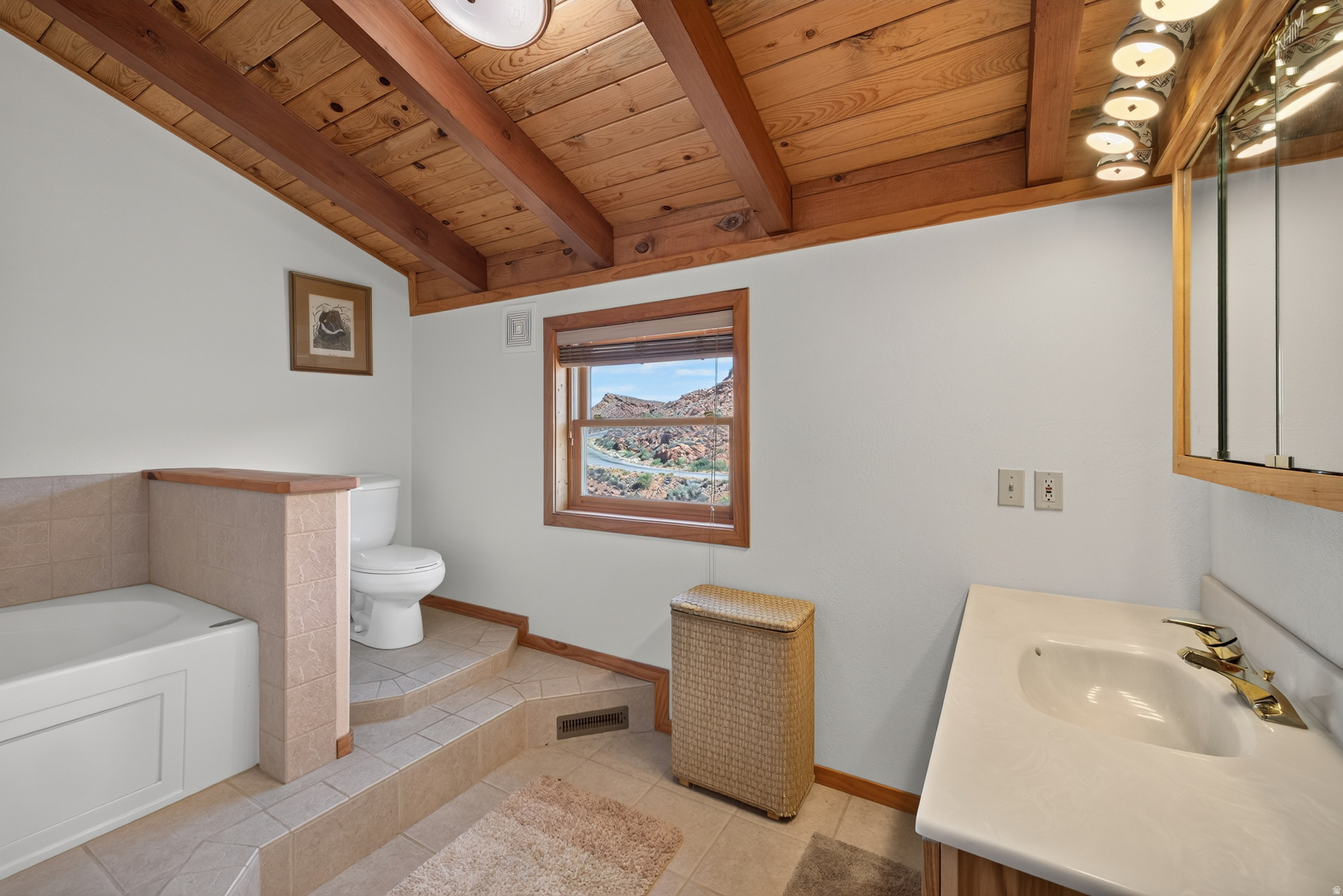 1707 KAYENTA DR
