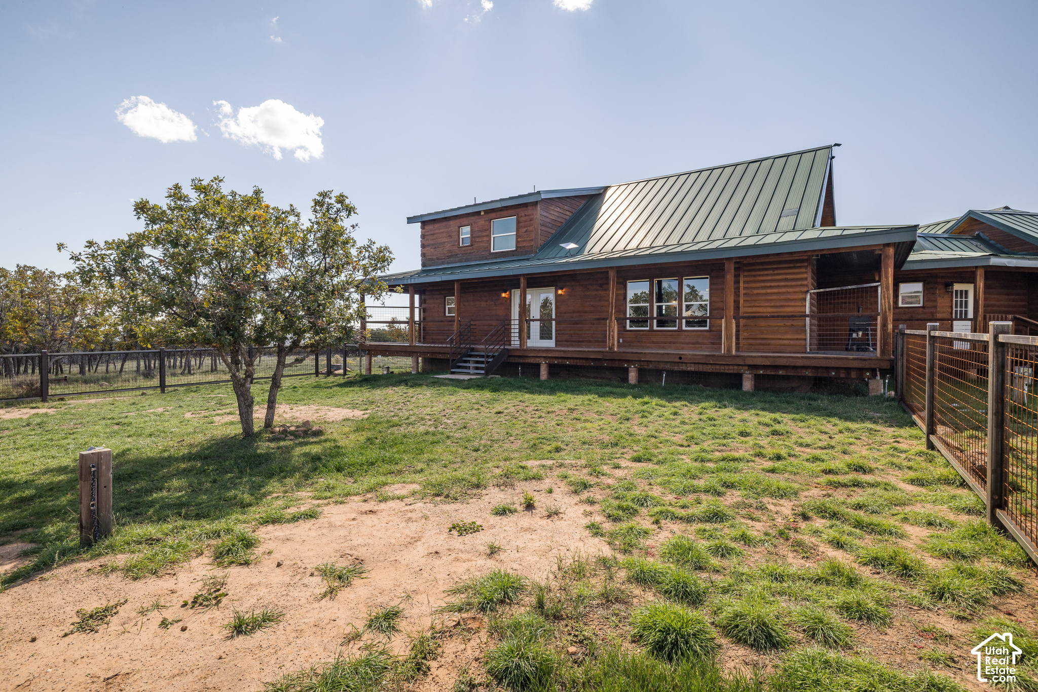 16 N PORCUPINE LN