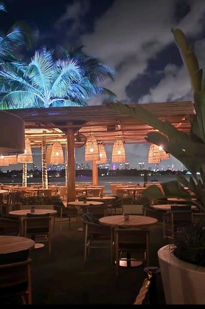 1100 West Ave # 1019