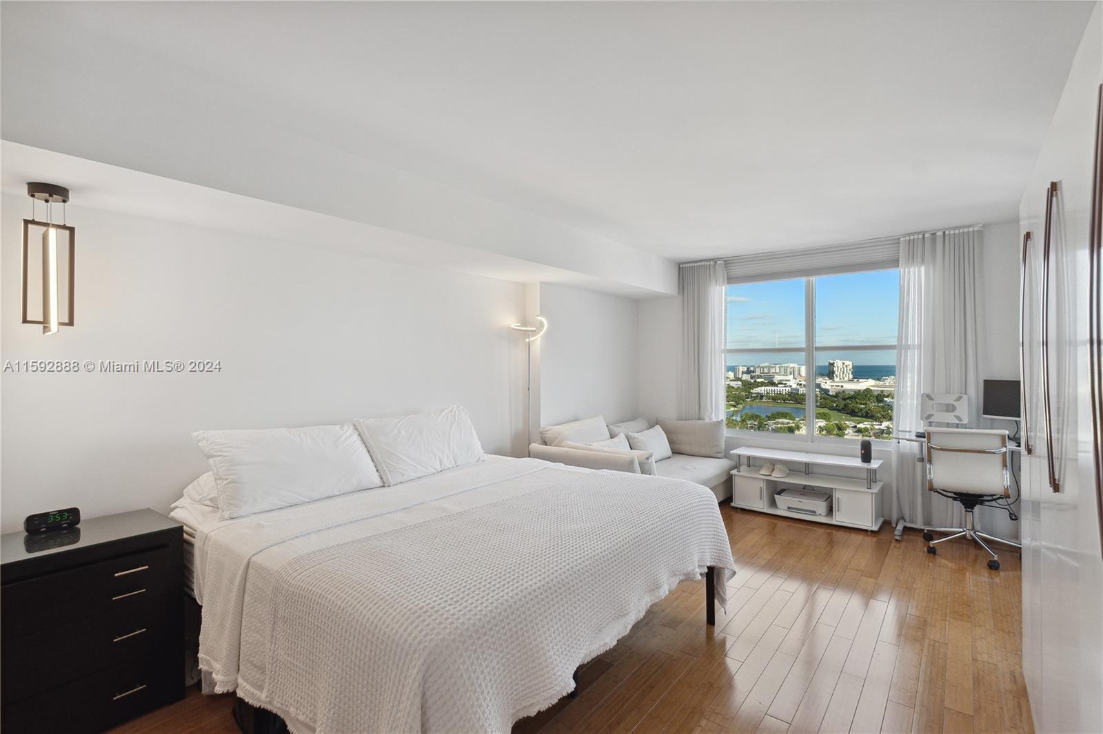 1800 Sunset Harbour Dr # 2409