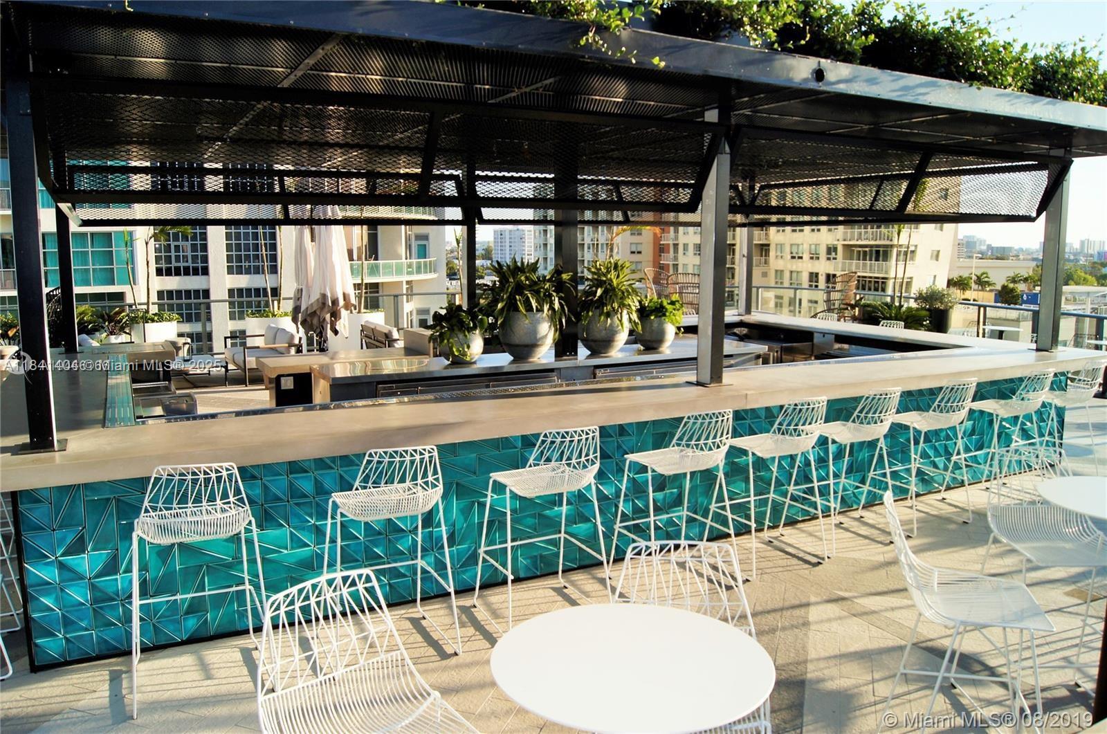 121 NE 34th St # L205