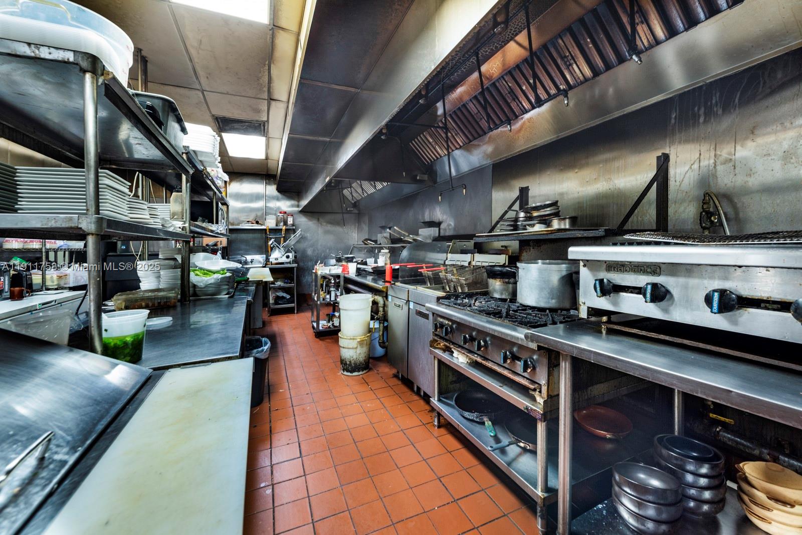 6411-6417 Stirling Rd