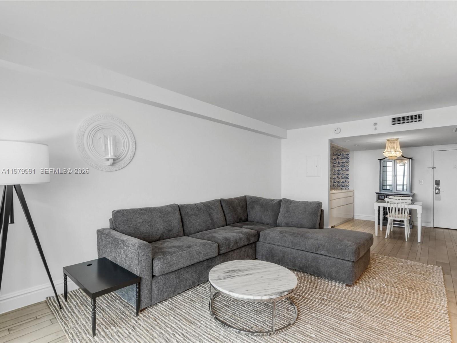 1100 West Ave # 1414
