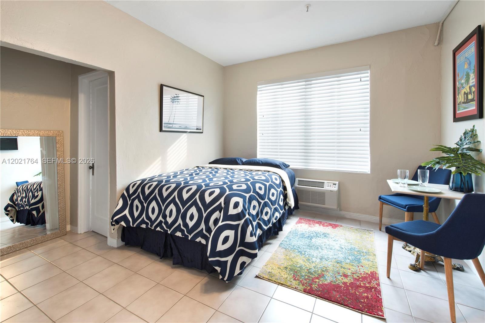 3710 Collins Ave # 305 Unit: N-305