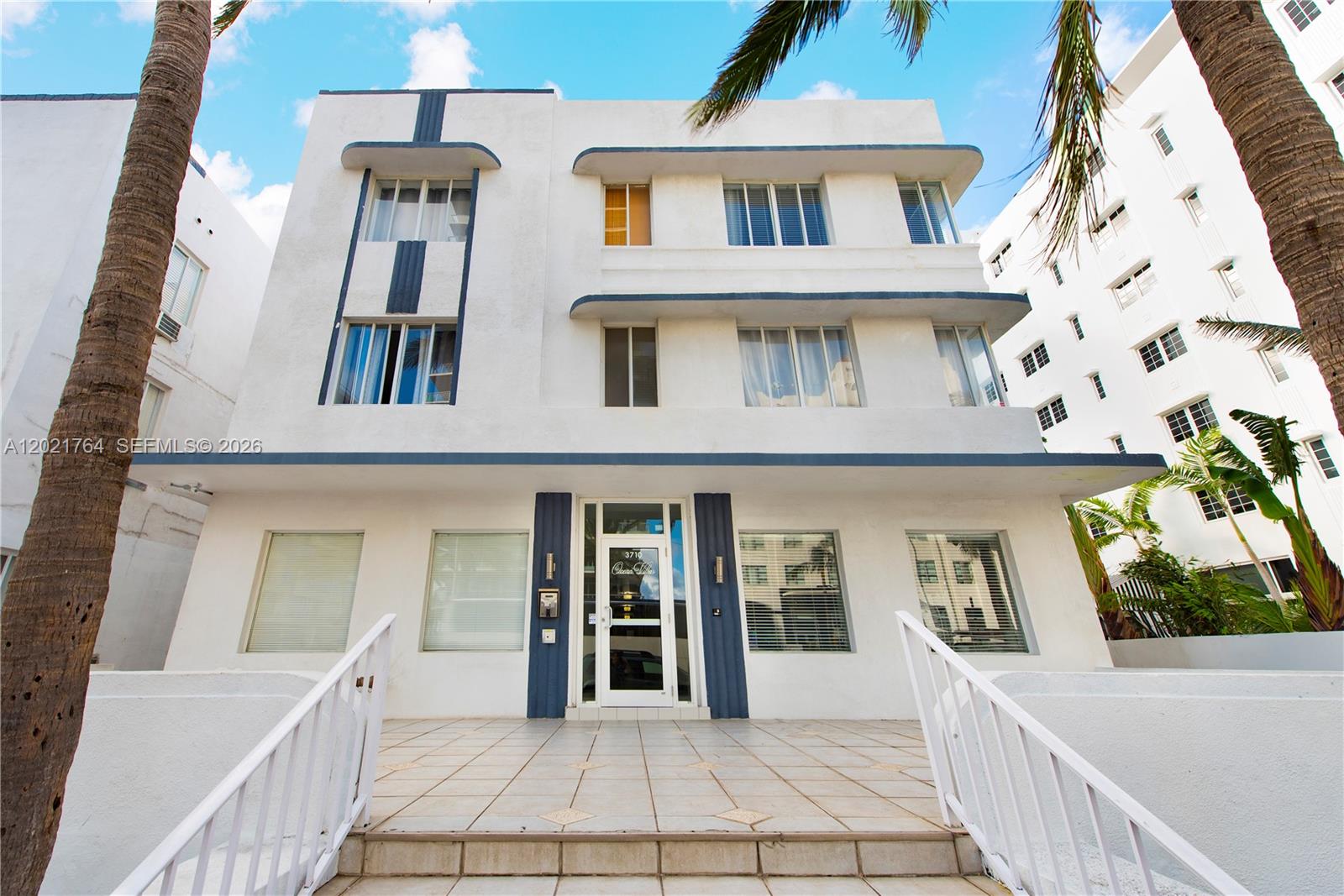 3710 Collins Ave # 305 Unit: N-305