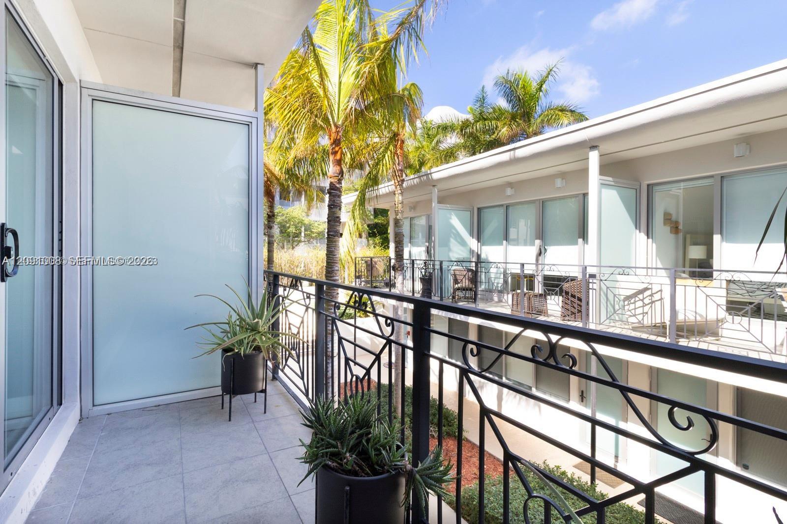 2130 Park Ave # 5