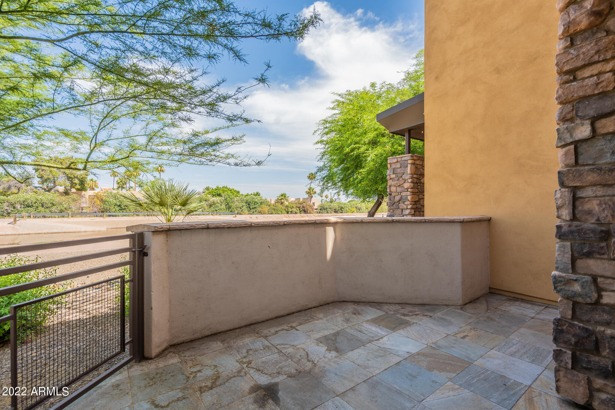 4931 N WOODMERE FAIRWAY -- # 1005