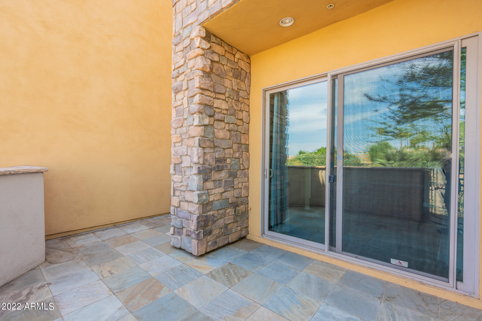 4931 N WOODMERE FAIRWAY -- # 1005