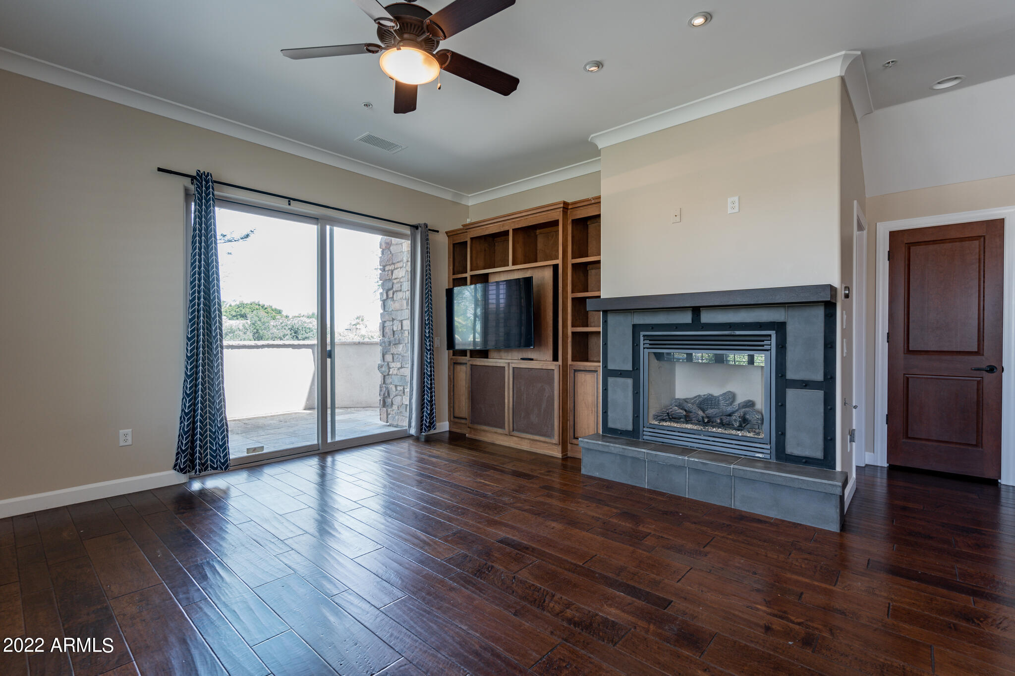 4931 N WOODMERE FAIRWAY -- # 1005