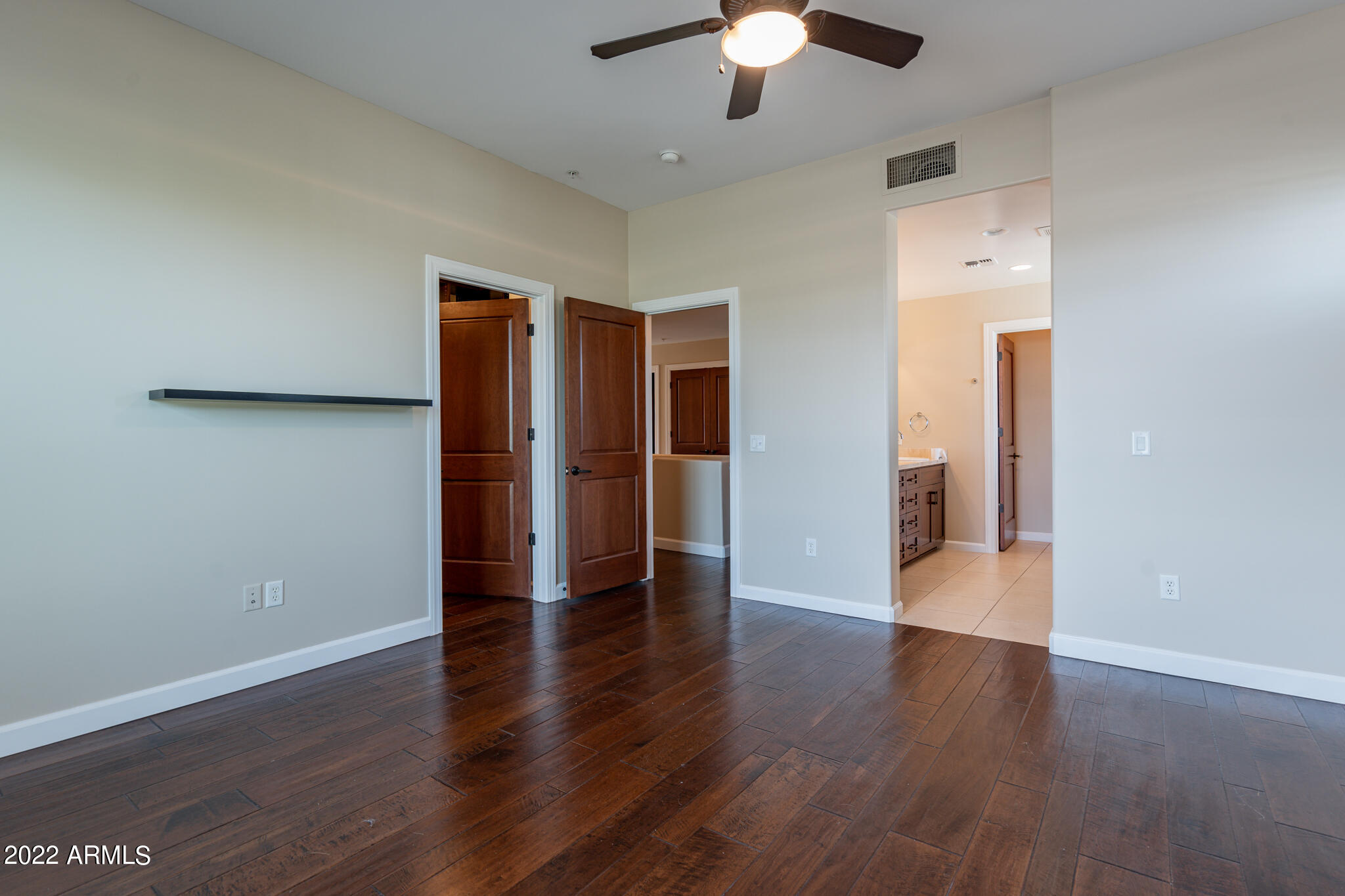 4931 N WOODMERE FAIRWAY -- # 1005