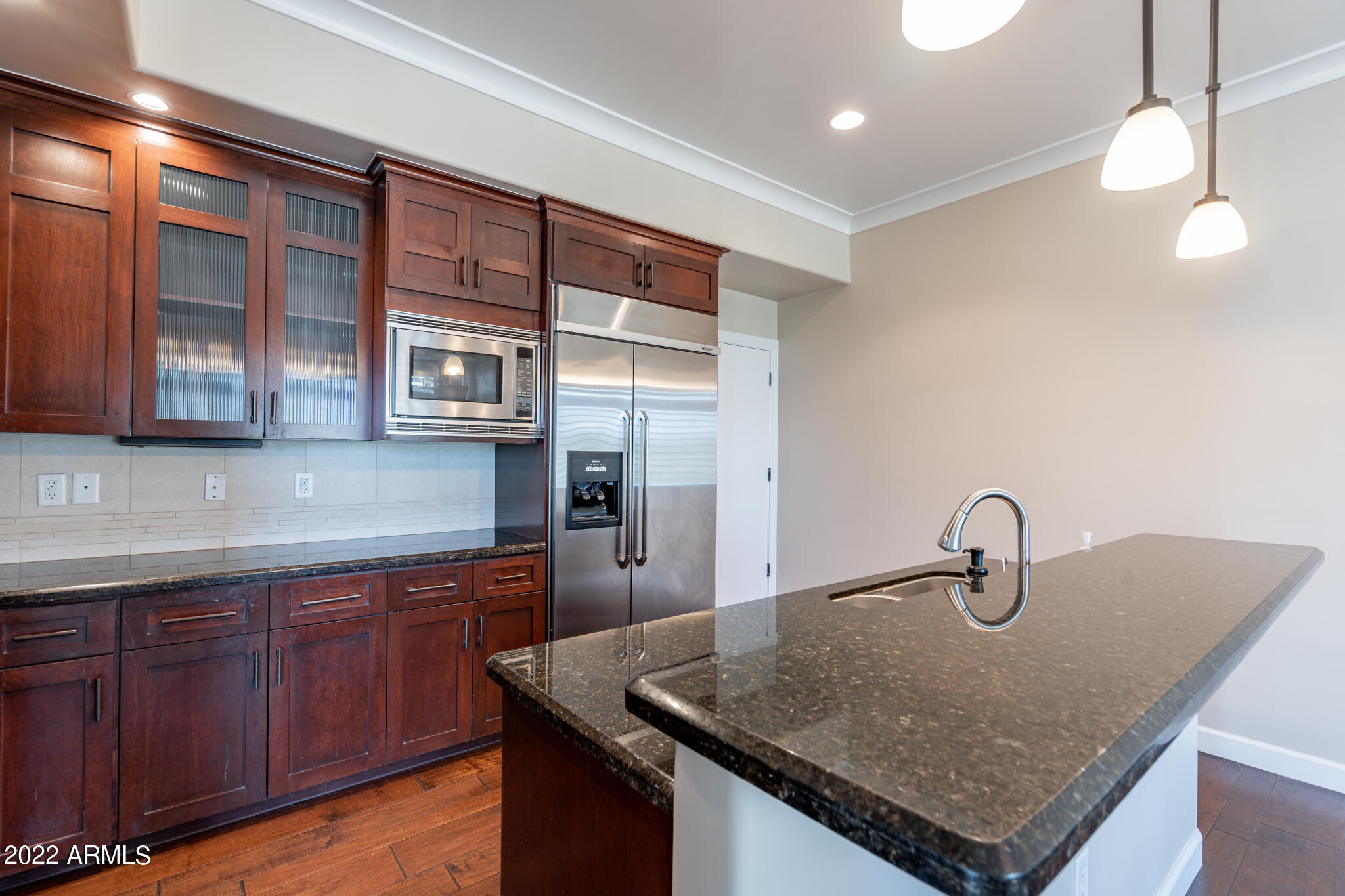4931 N WOODMERE FAIRWAY -- # 1005