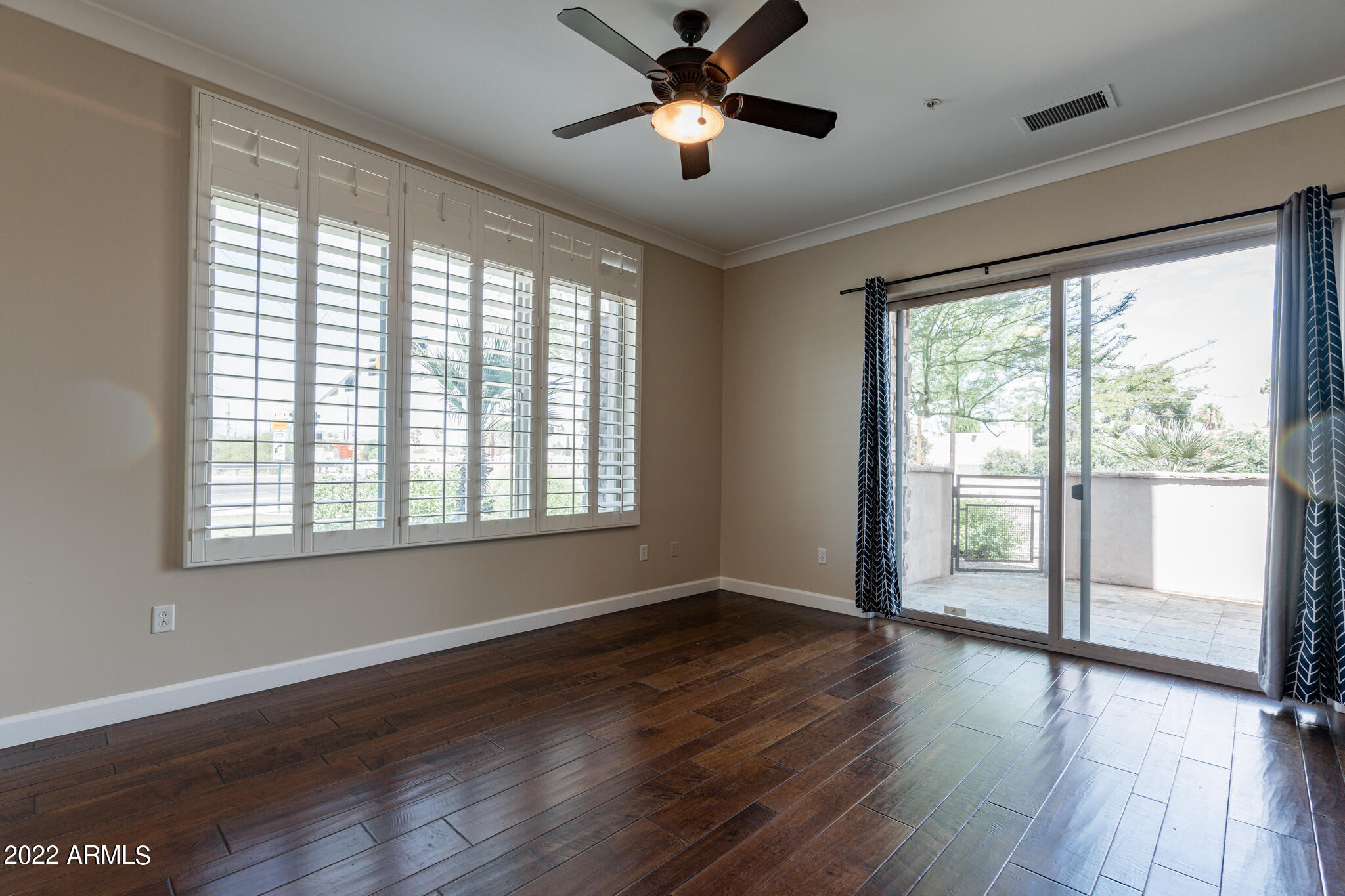 4931 N WOODMERE FAIRWAY -- # 1005