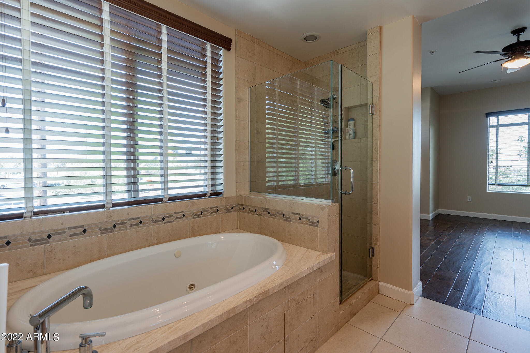 4931 N WOODMERE FAIRWAY -- # 1005