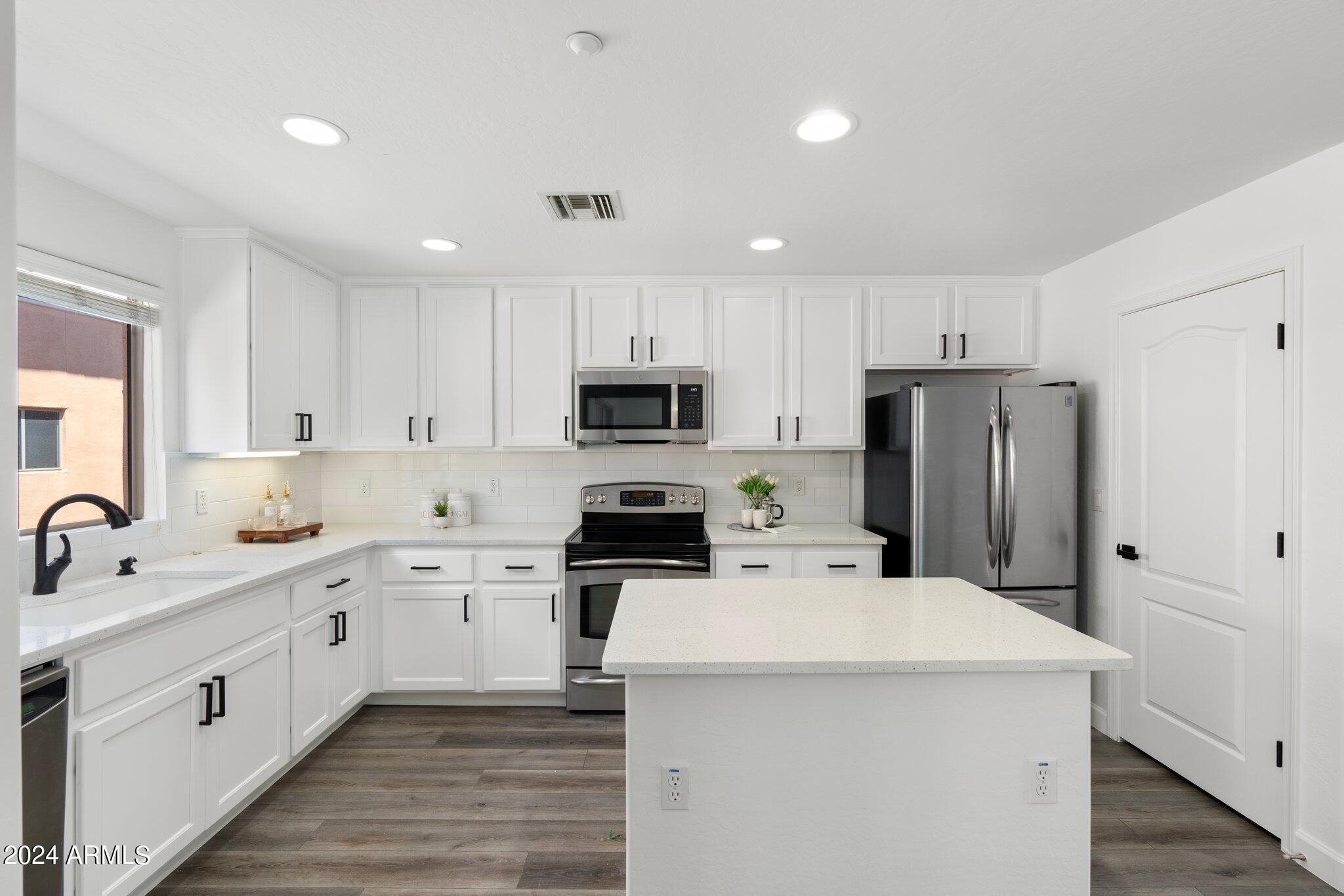6940 E COCHISE Road # 1021