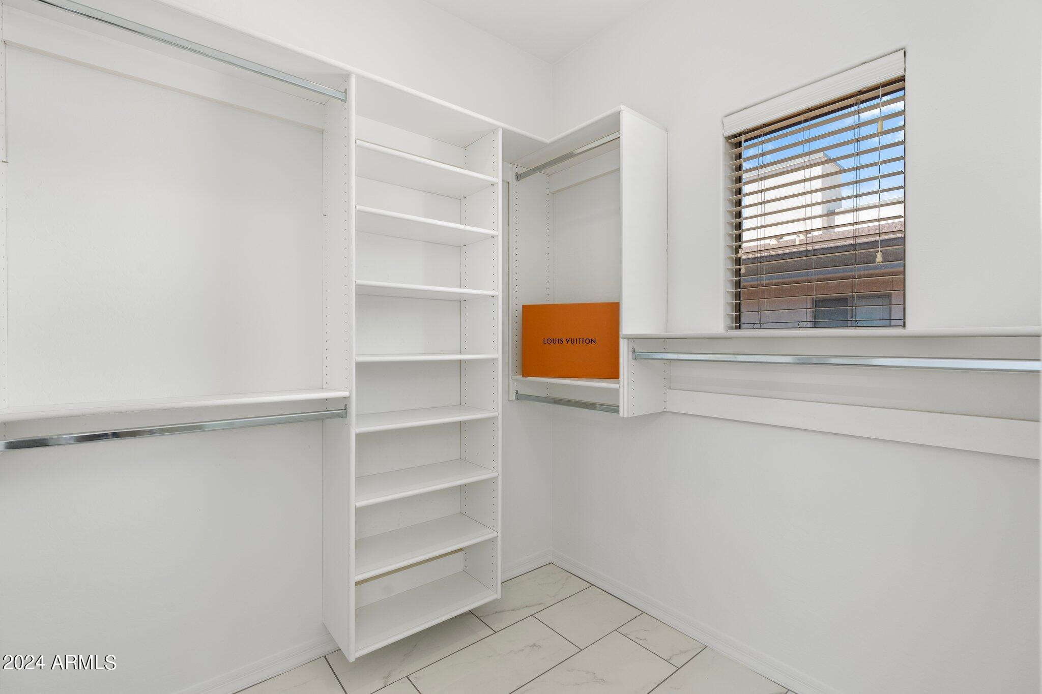 6940 E COCHISE Road # 1021