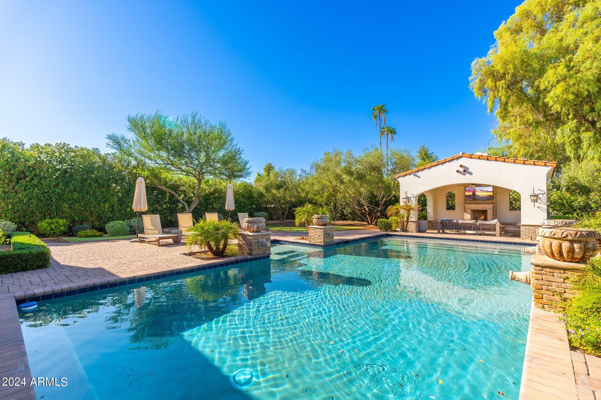 6630 E STALLION Road