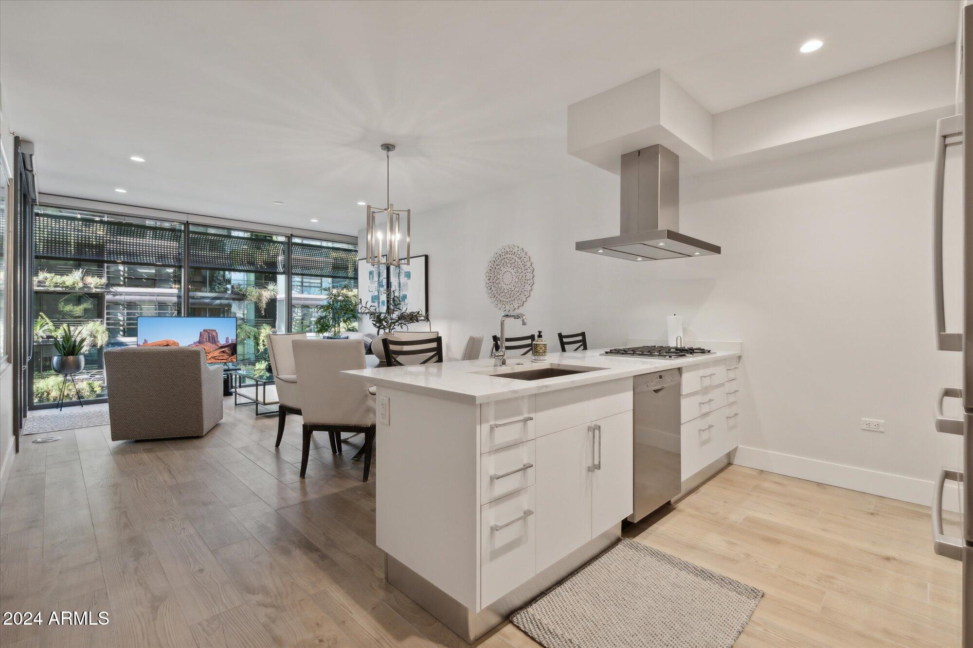 7180 E KIERLAND Boulevard # 406