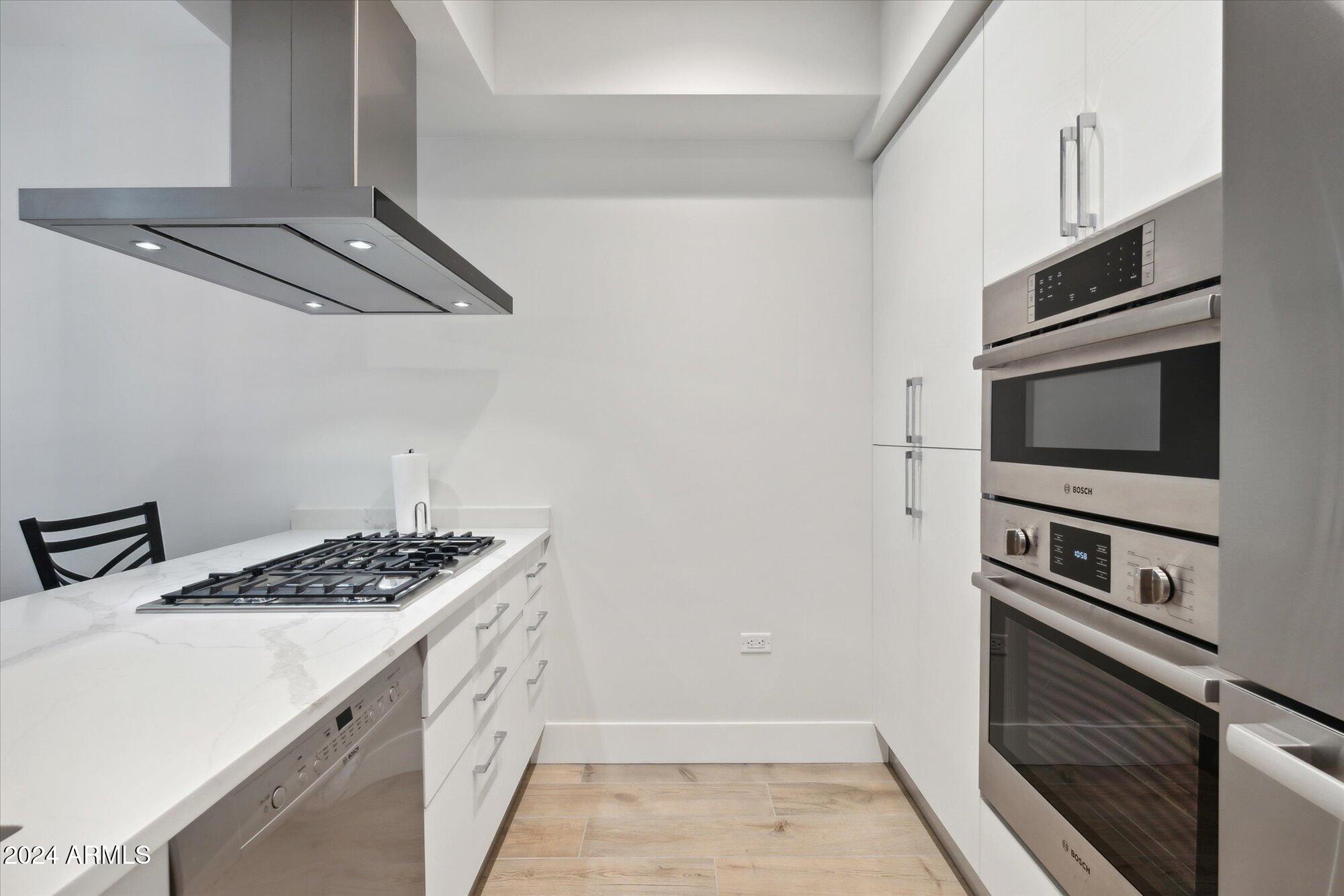 7180 E KIERLAND Boulevard # 406